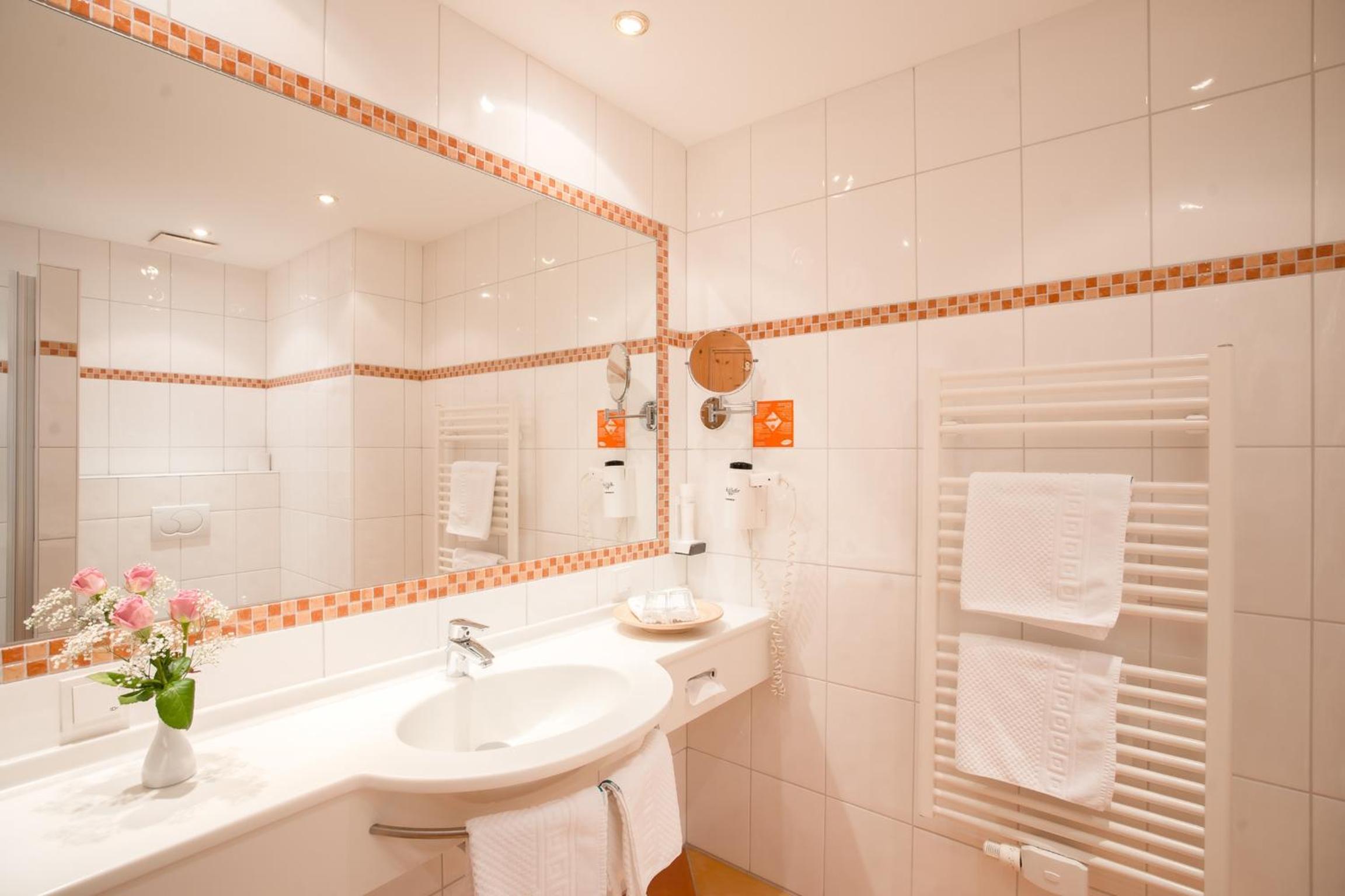 Single Room with Balcony photo 2