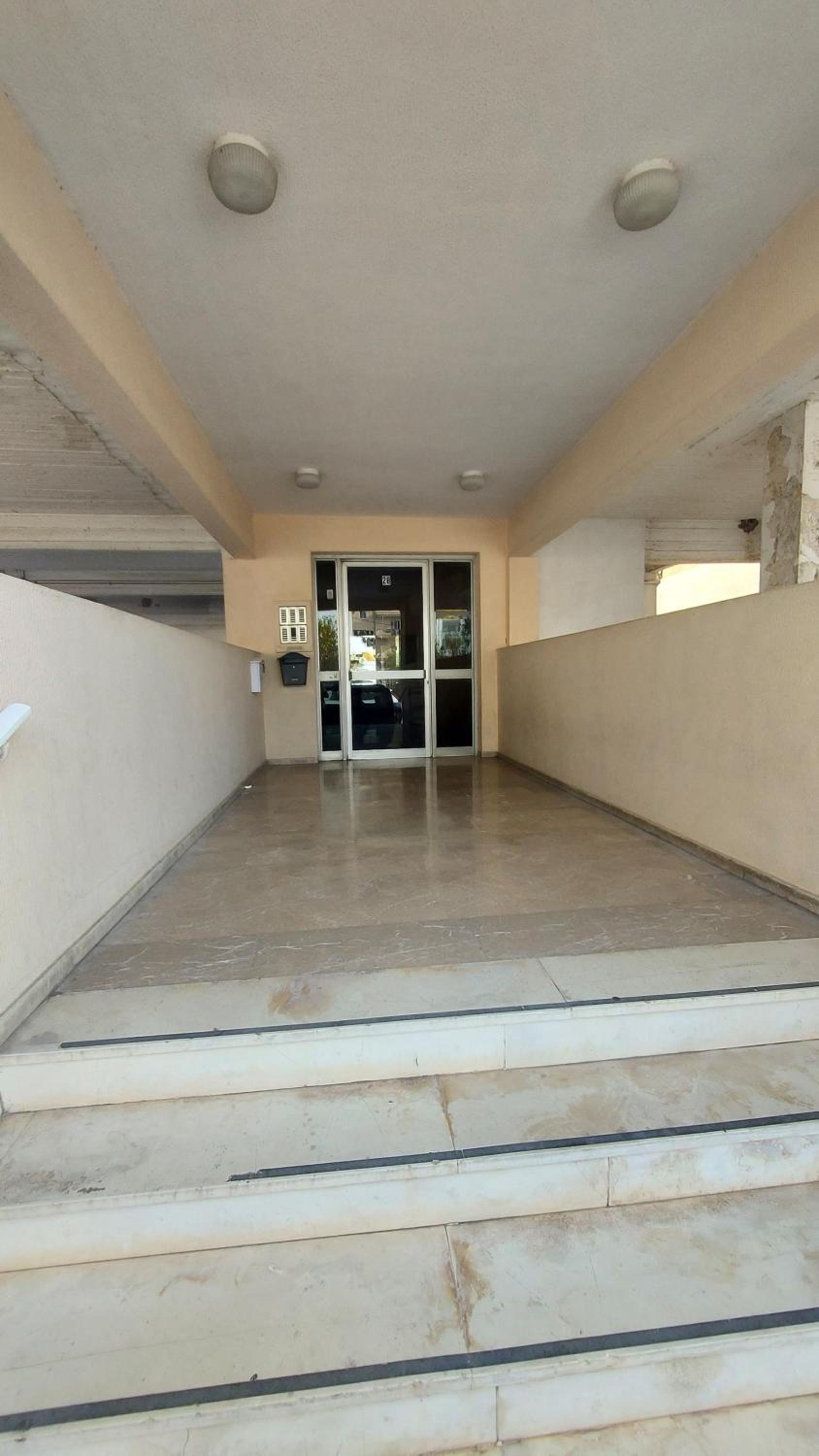 One-Bedroom Apartment - Photo 23