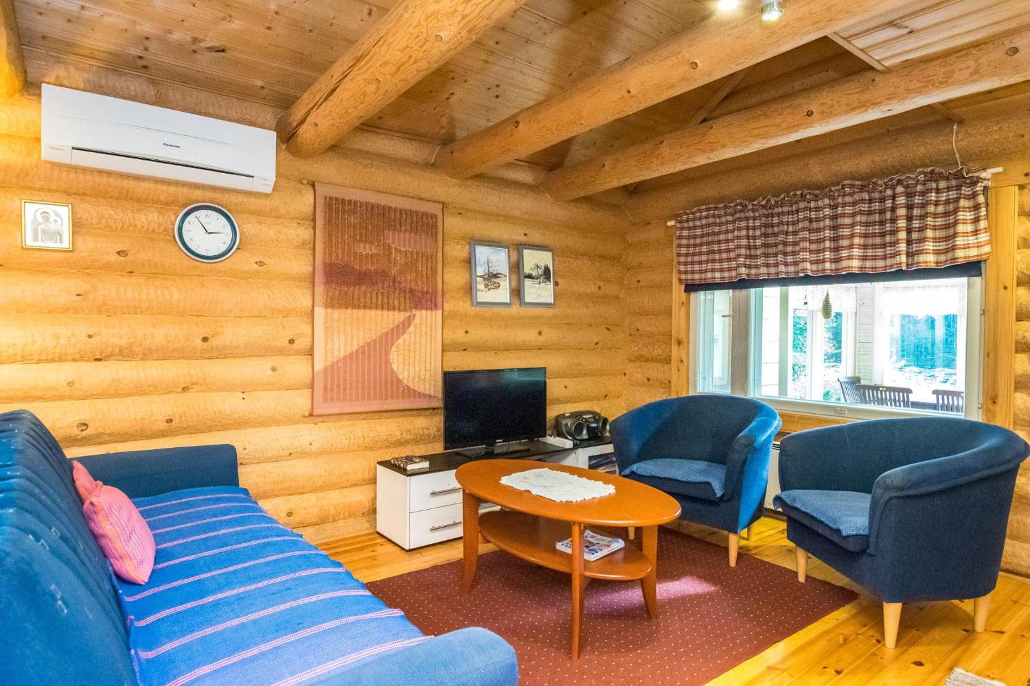 Large One-Bedroom Cottage with Sauna - Photo 15