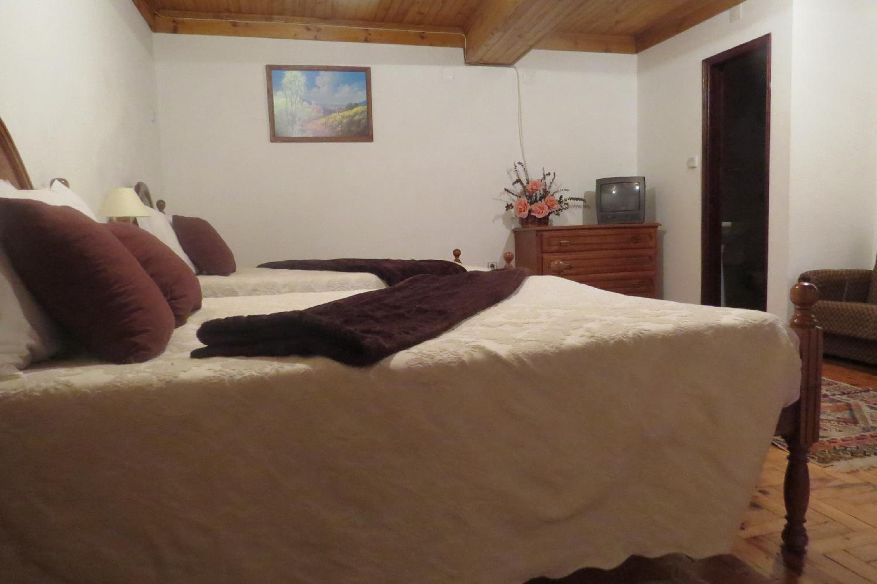 Basic Triple Room - Photo 3