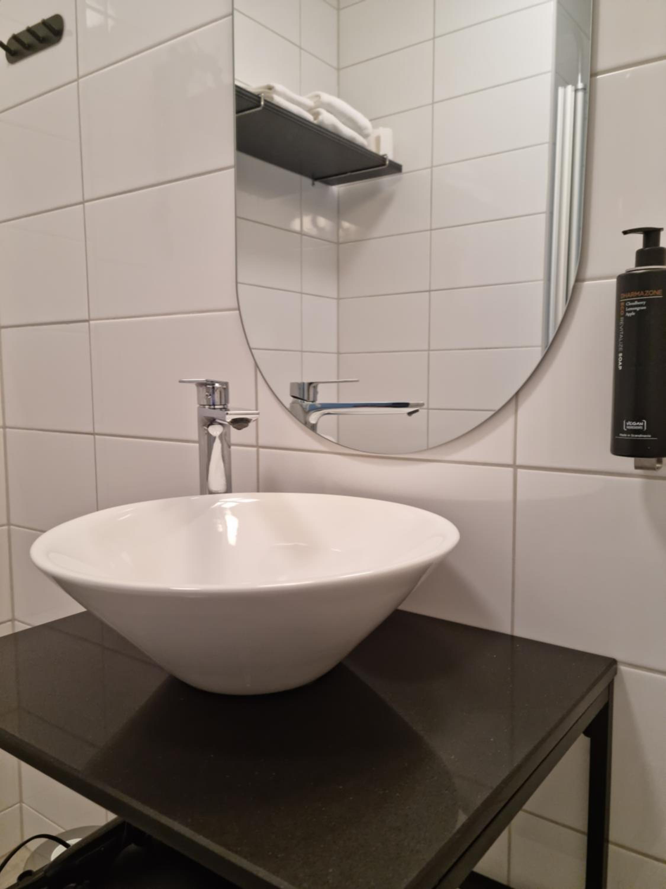 Double Room - Photo 35