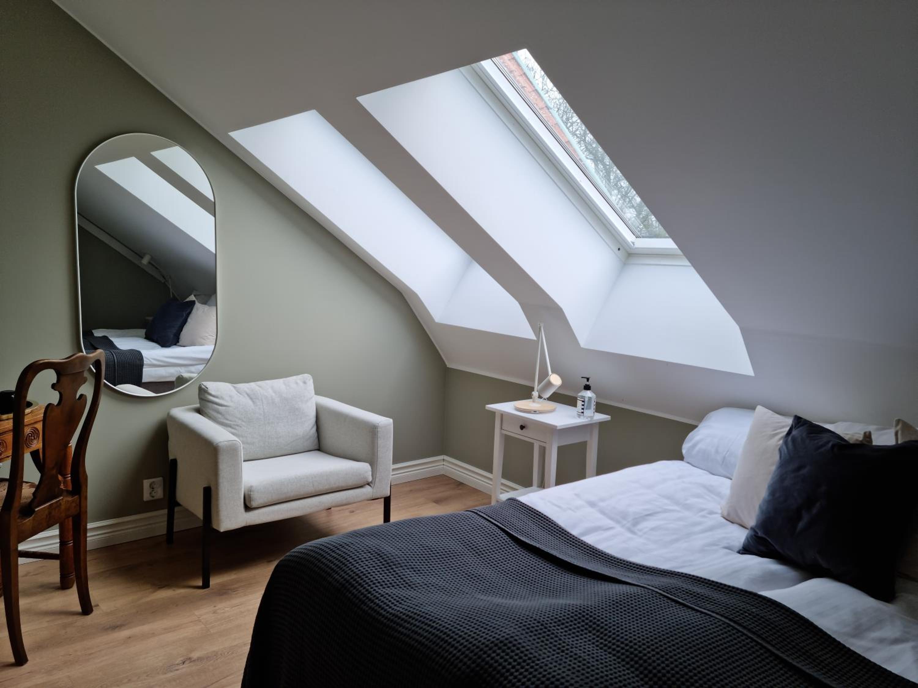 Double Room - Photo 18