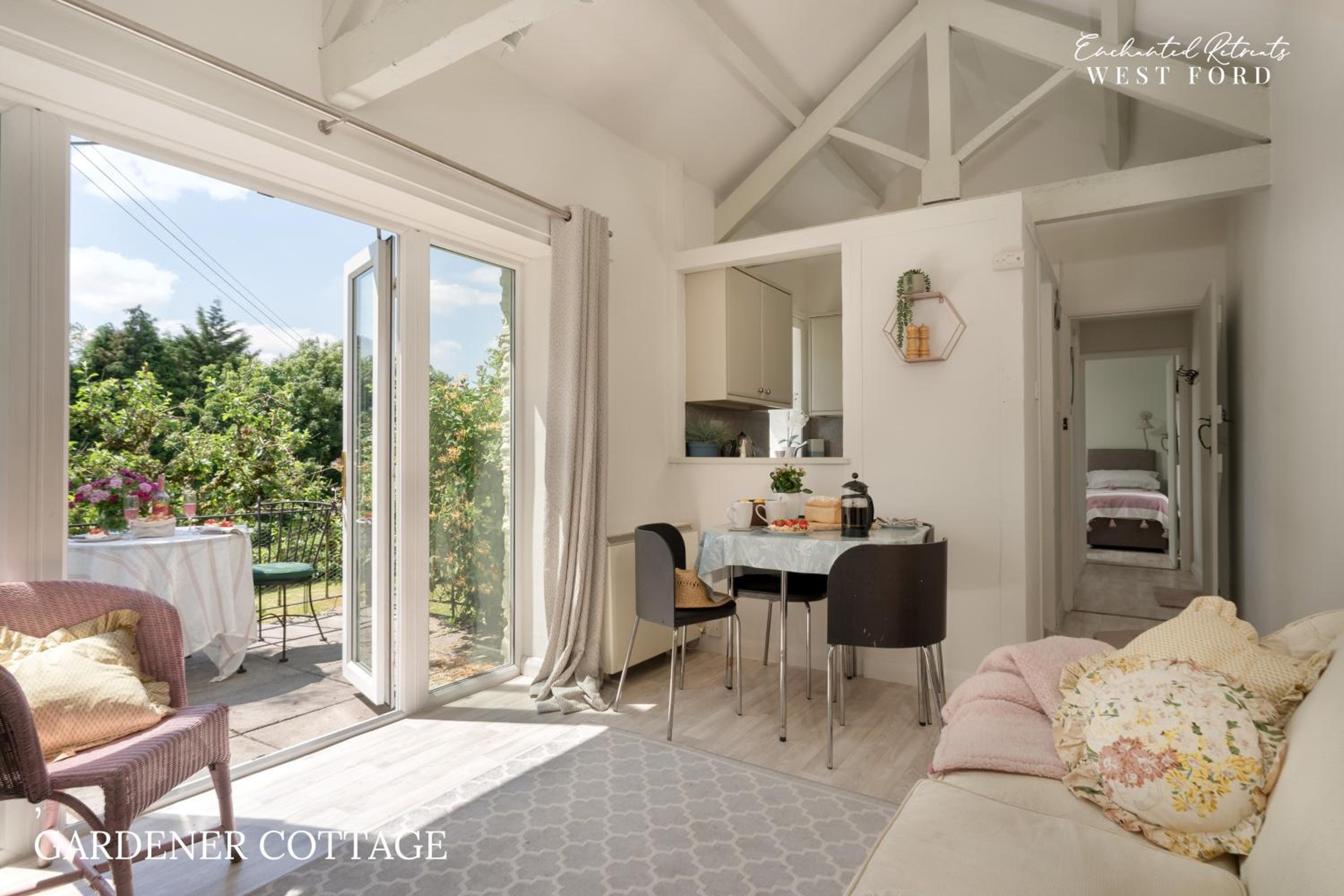 Two-Bedroom Cottage photo 1