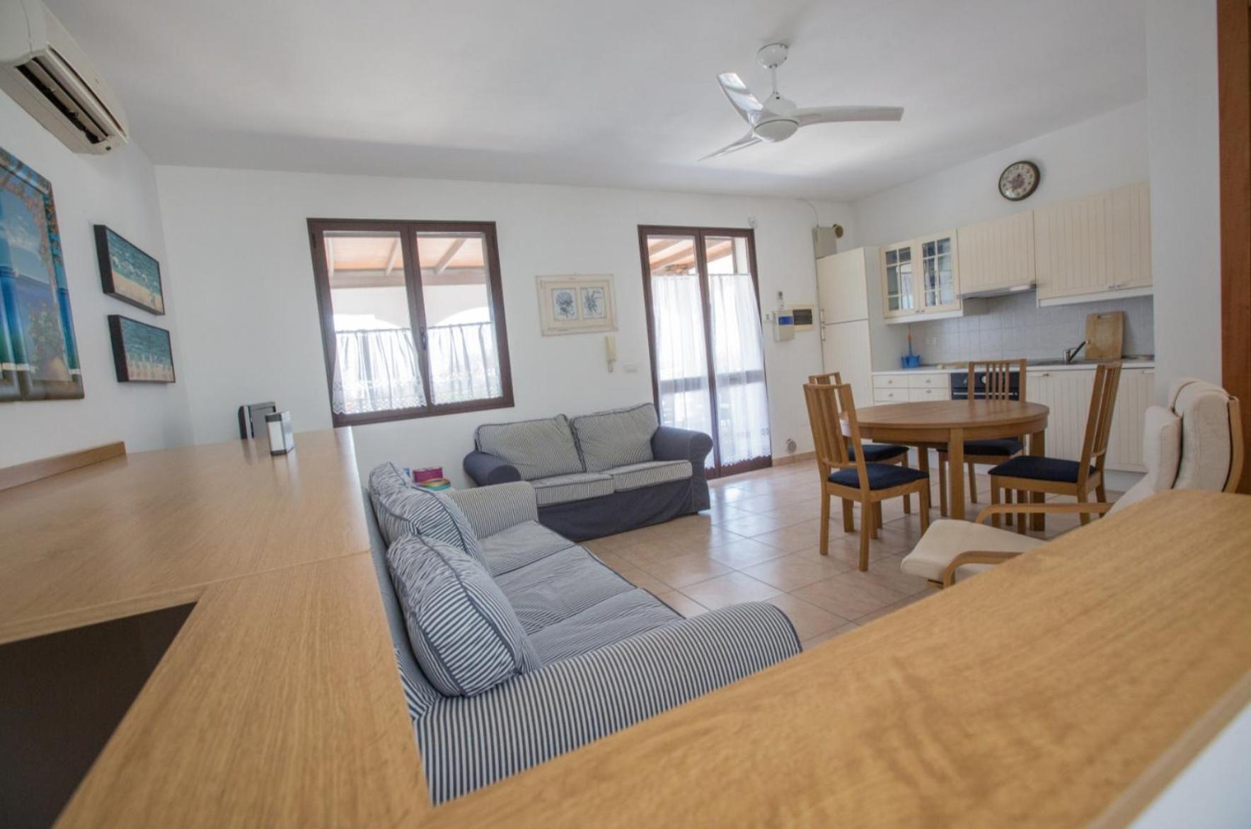 Three-Bedroom House photo 2