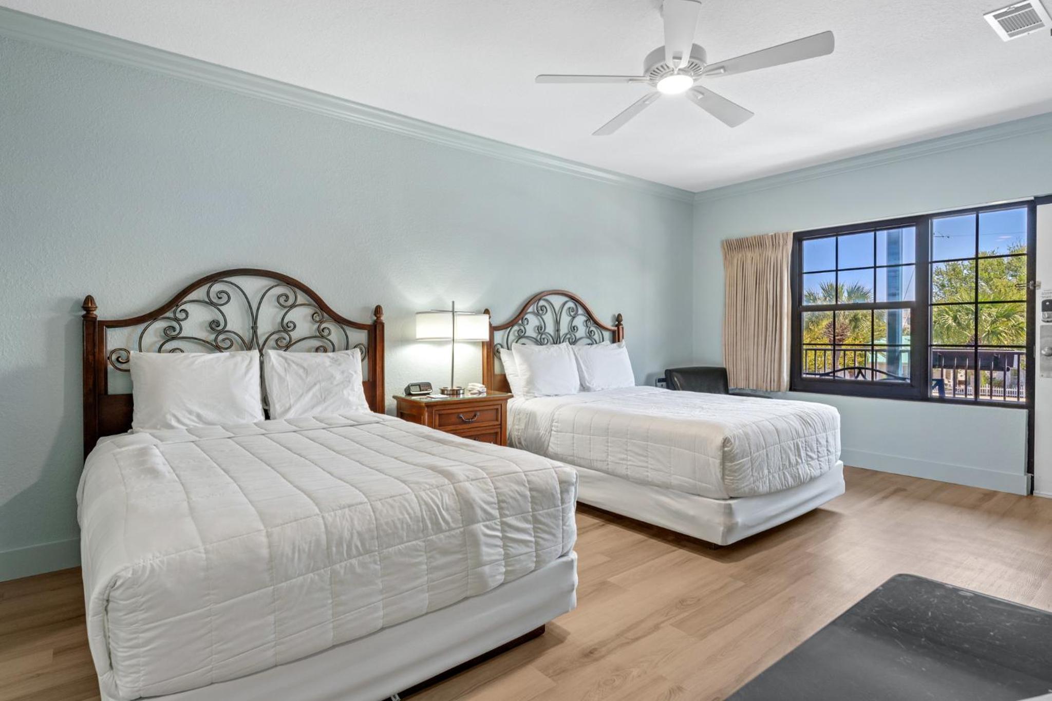 Queen Room - Photo 3