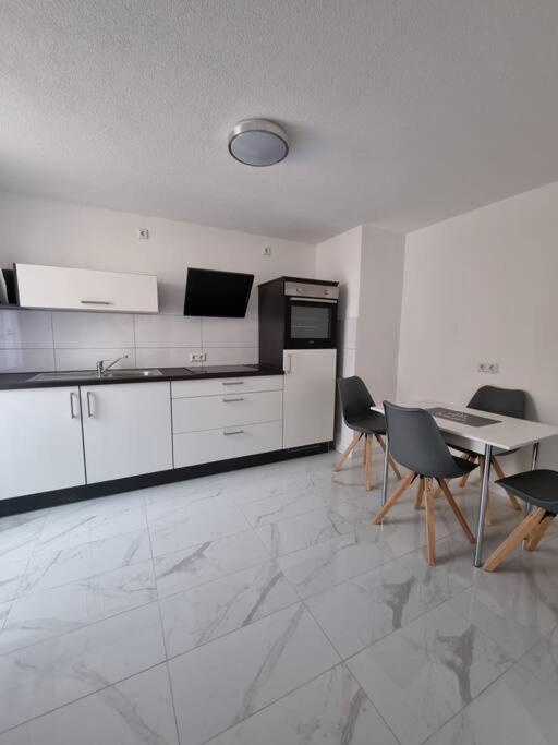 Two-Bedroom Apartment - Photo 3