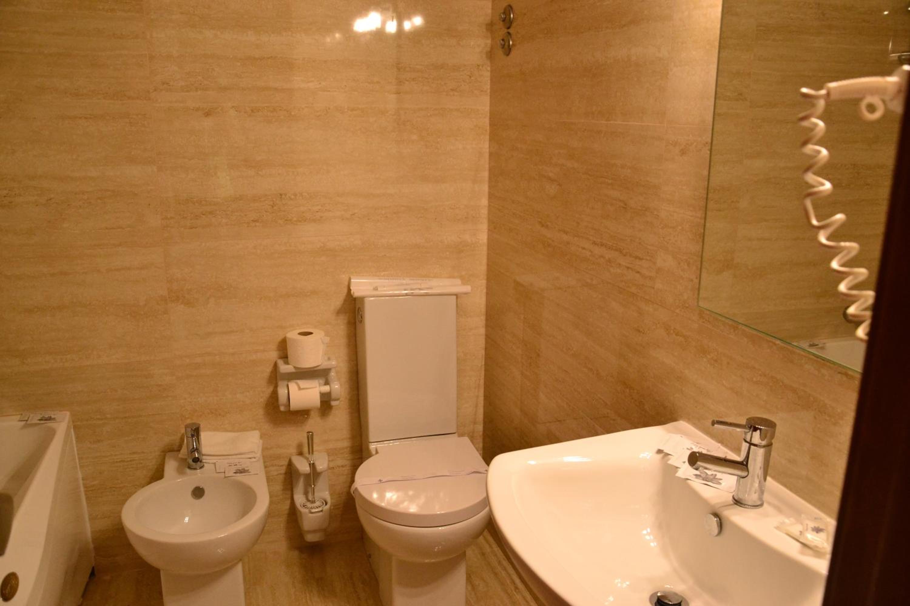 Superior Double or Twin Room photo 2