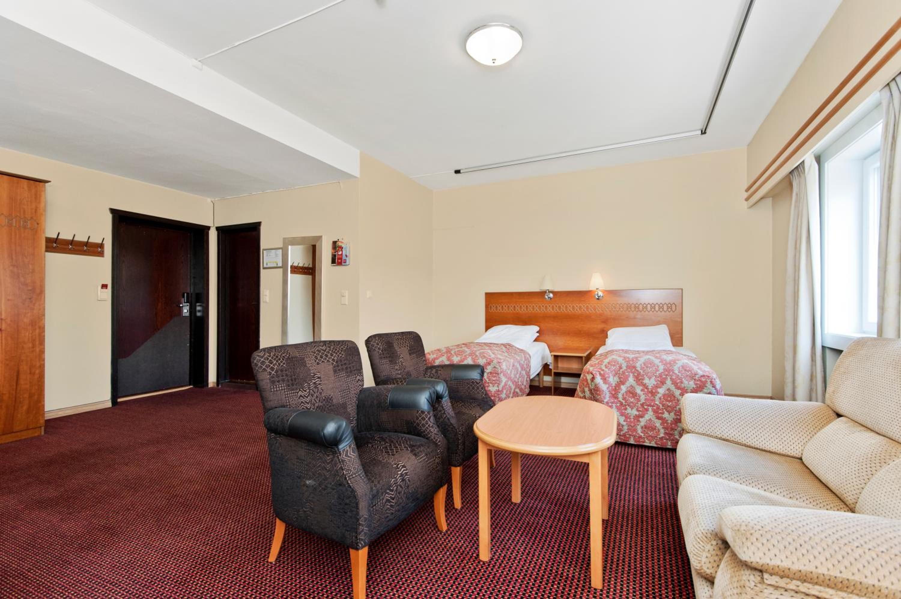Superior Room - Photo 6