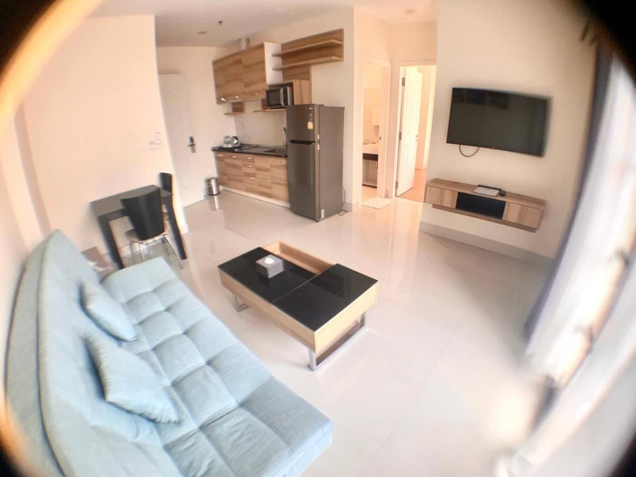 Deluxe Twin One Bedroom Apartment - Photo 11