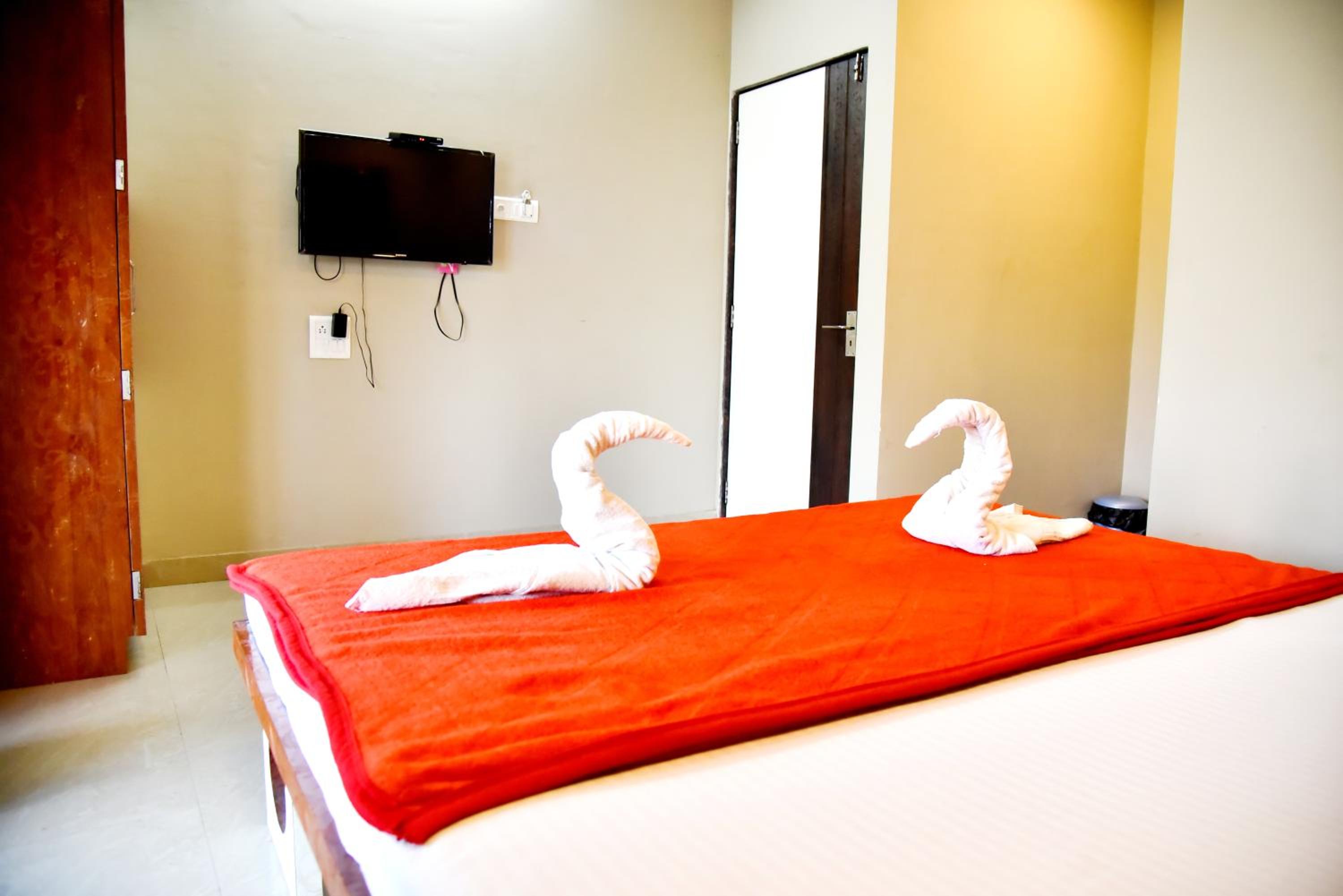 Superior King Room photo 2