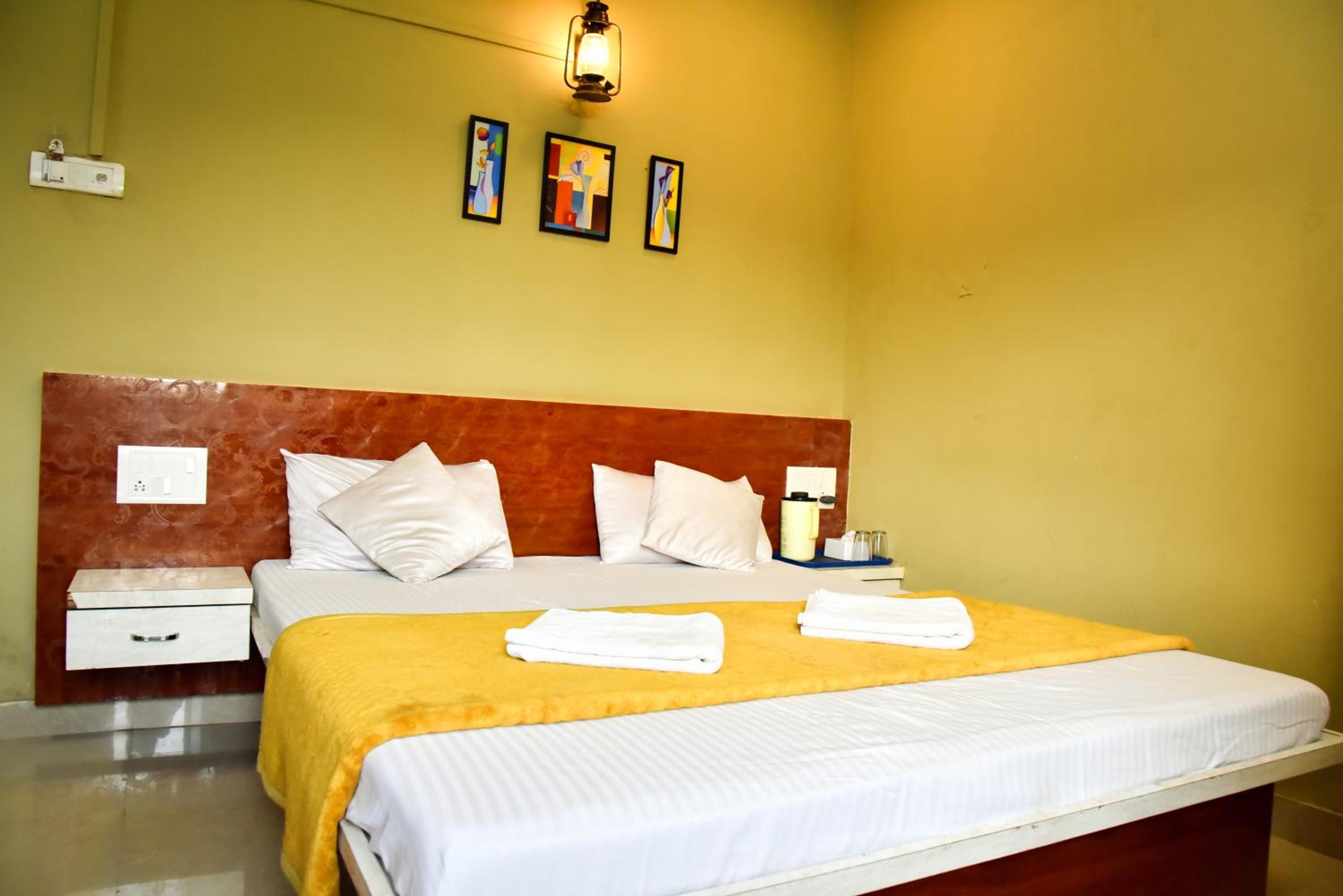Standard Room with Balcony photo 1