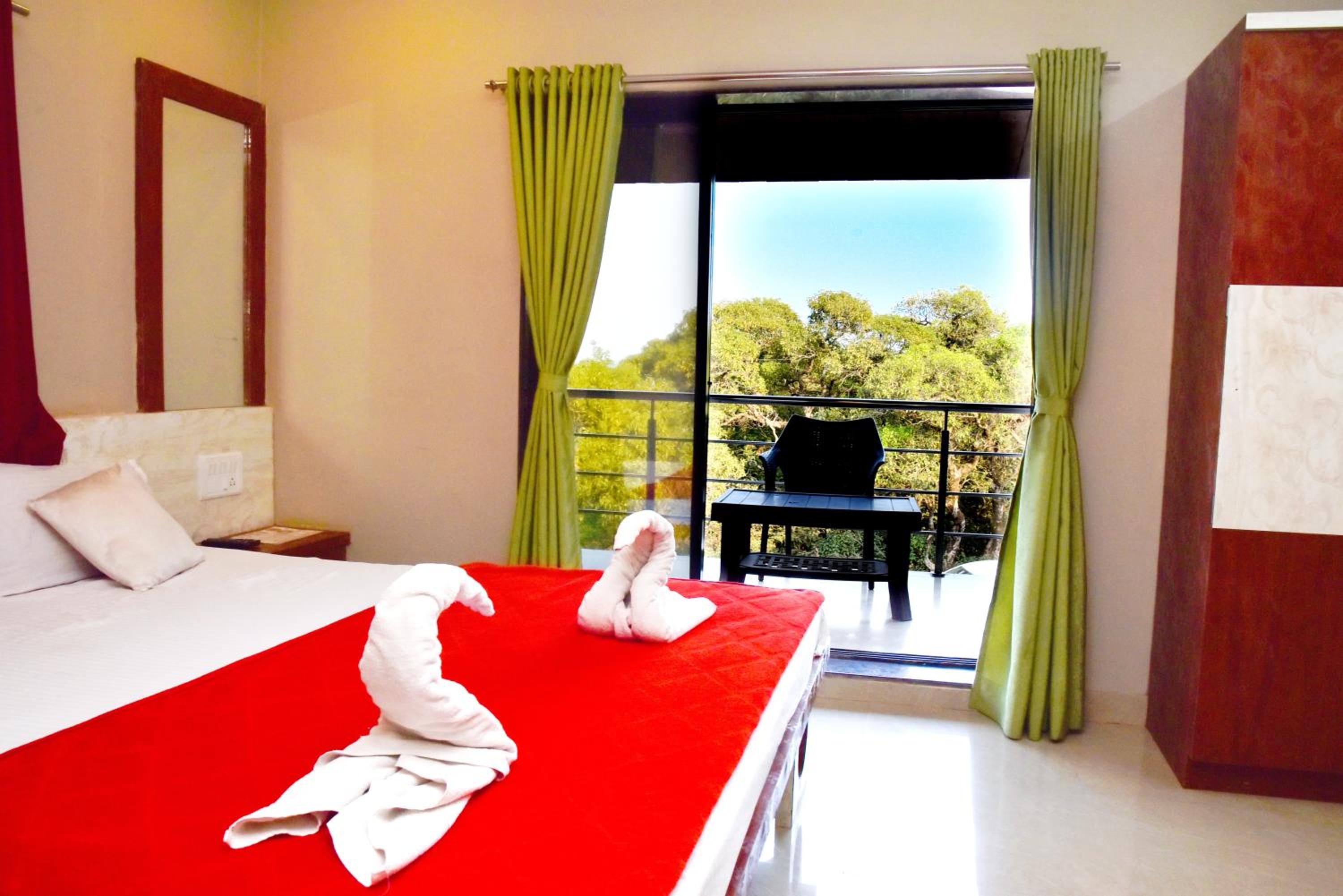 Superior King Room photo 3
