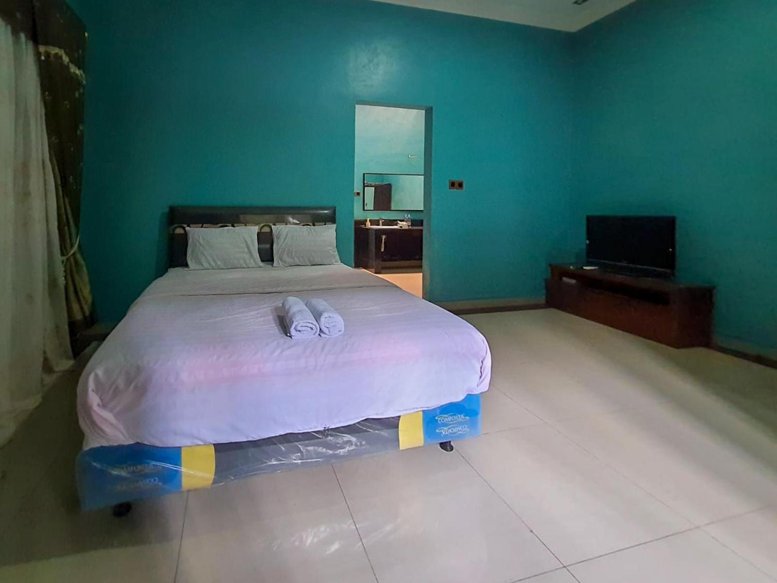 Standard Double Room - Photo 4