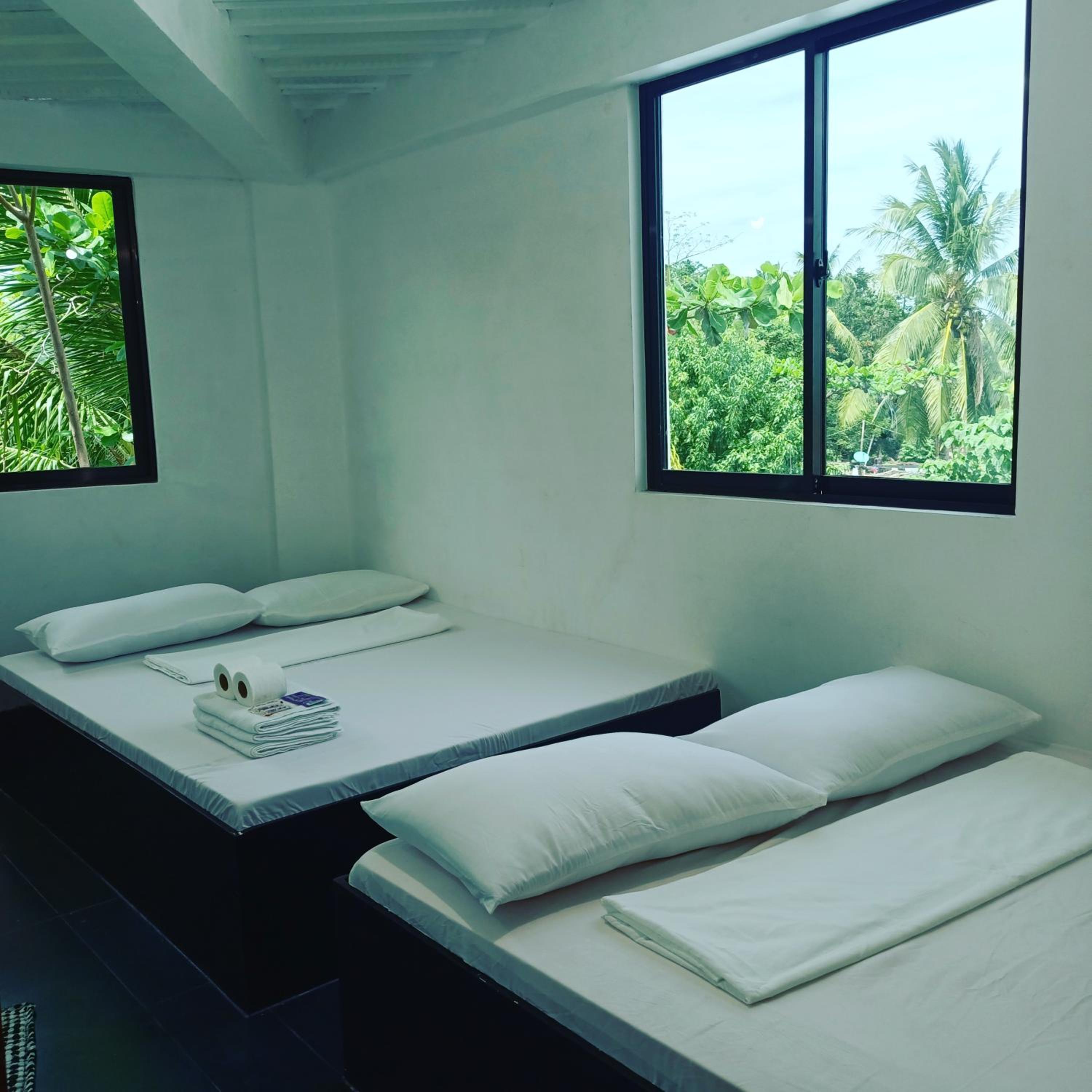 Double Room with Private Bathroom - Photo 1
