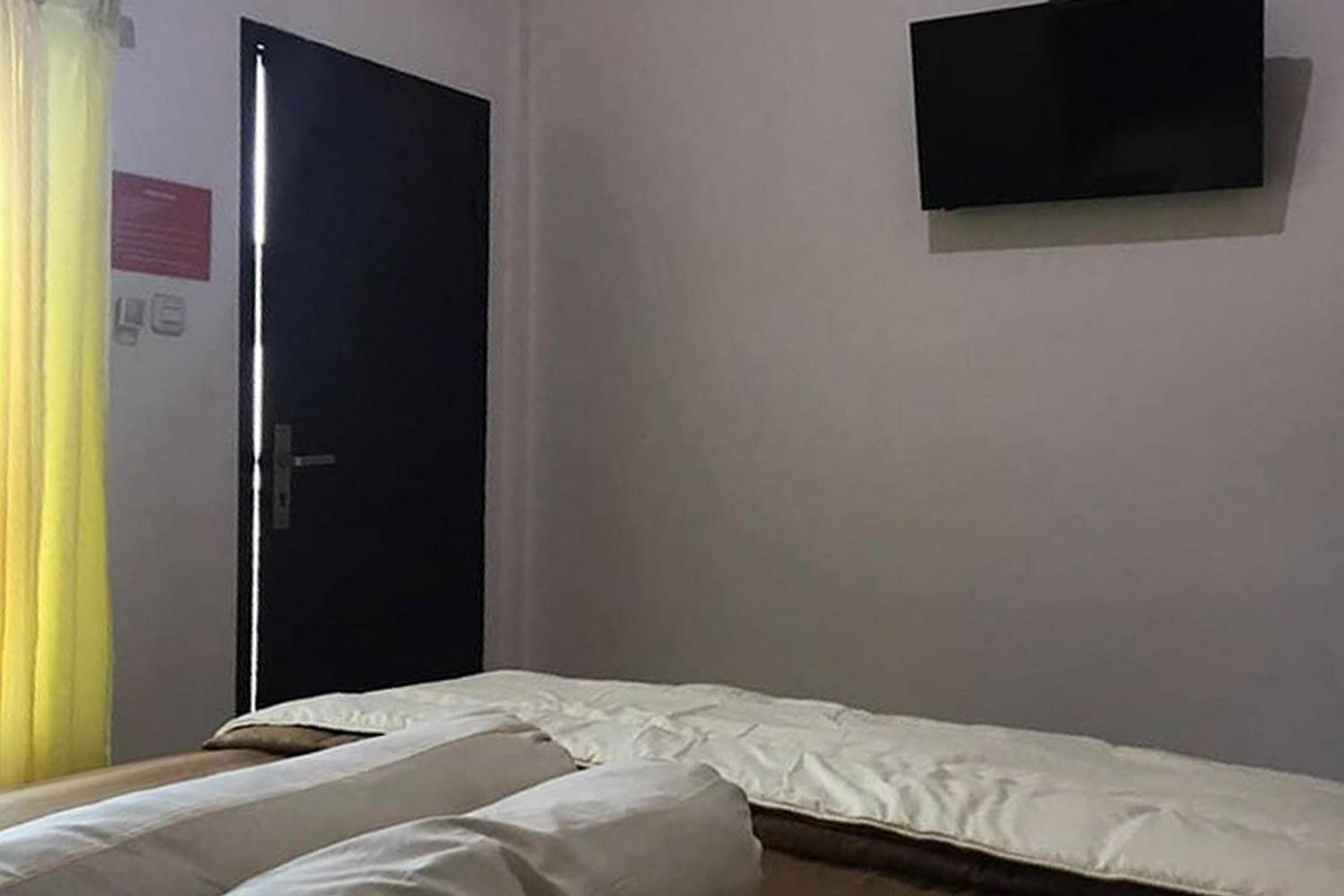 Deluxe Room - Photo 3