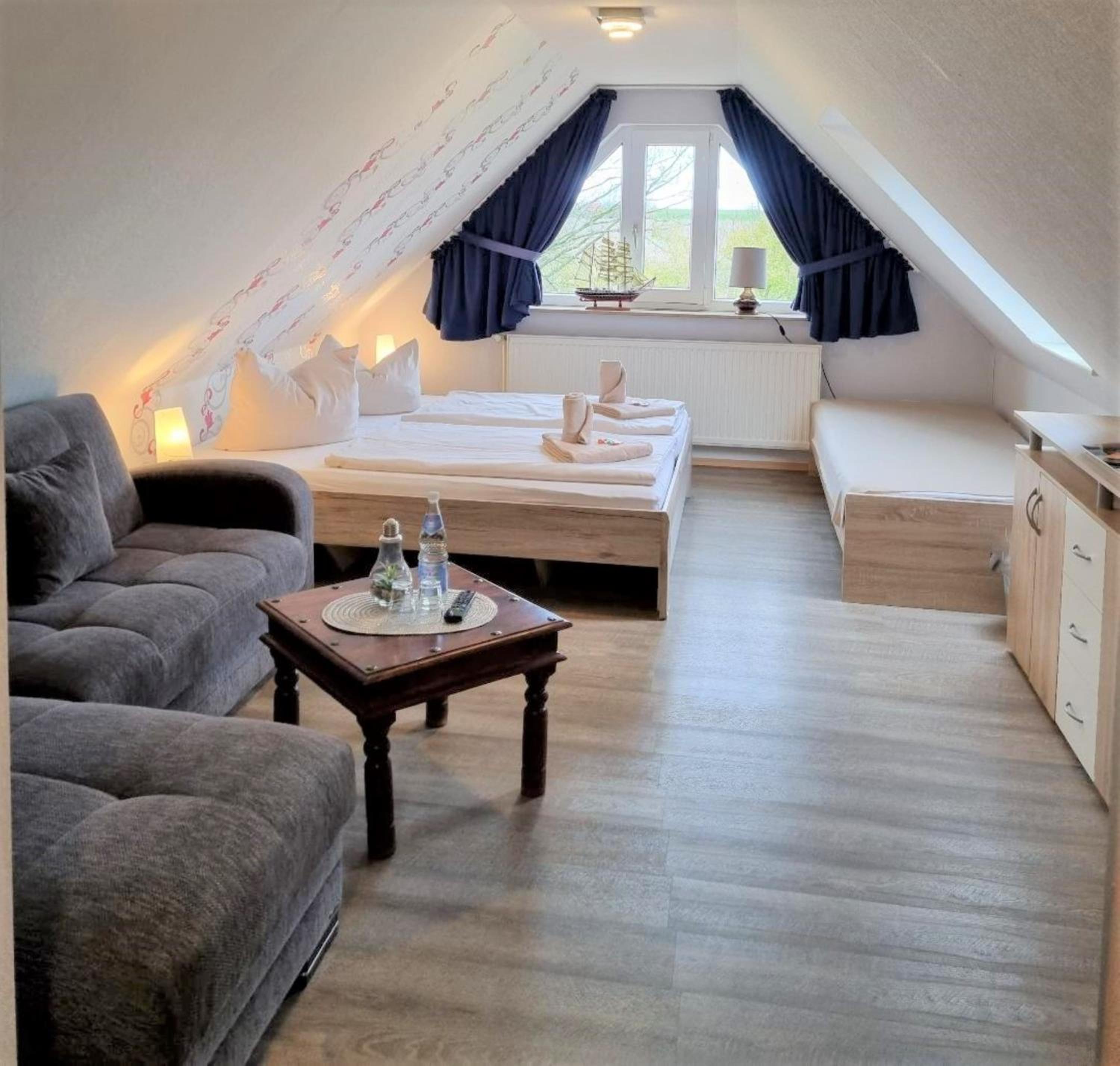 Triple Room photo 1