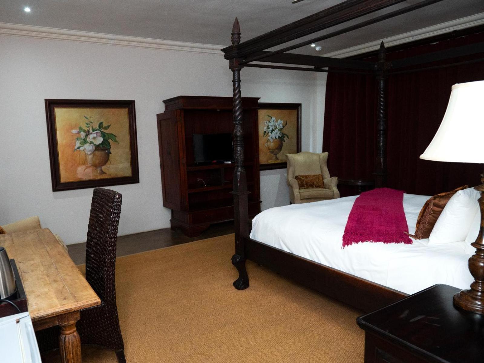 Honeymoon Suite - Photo 3