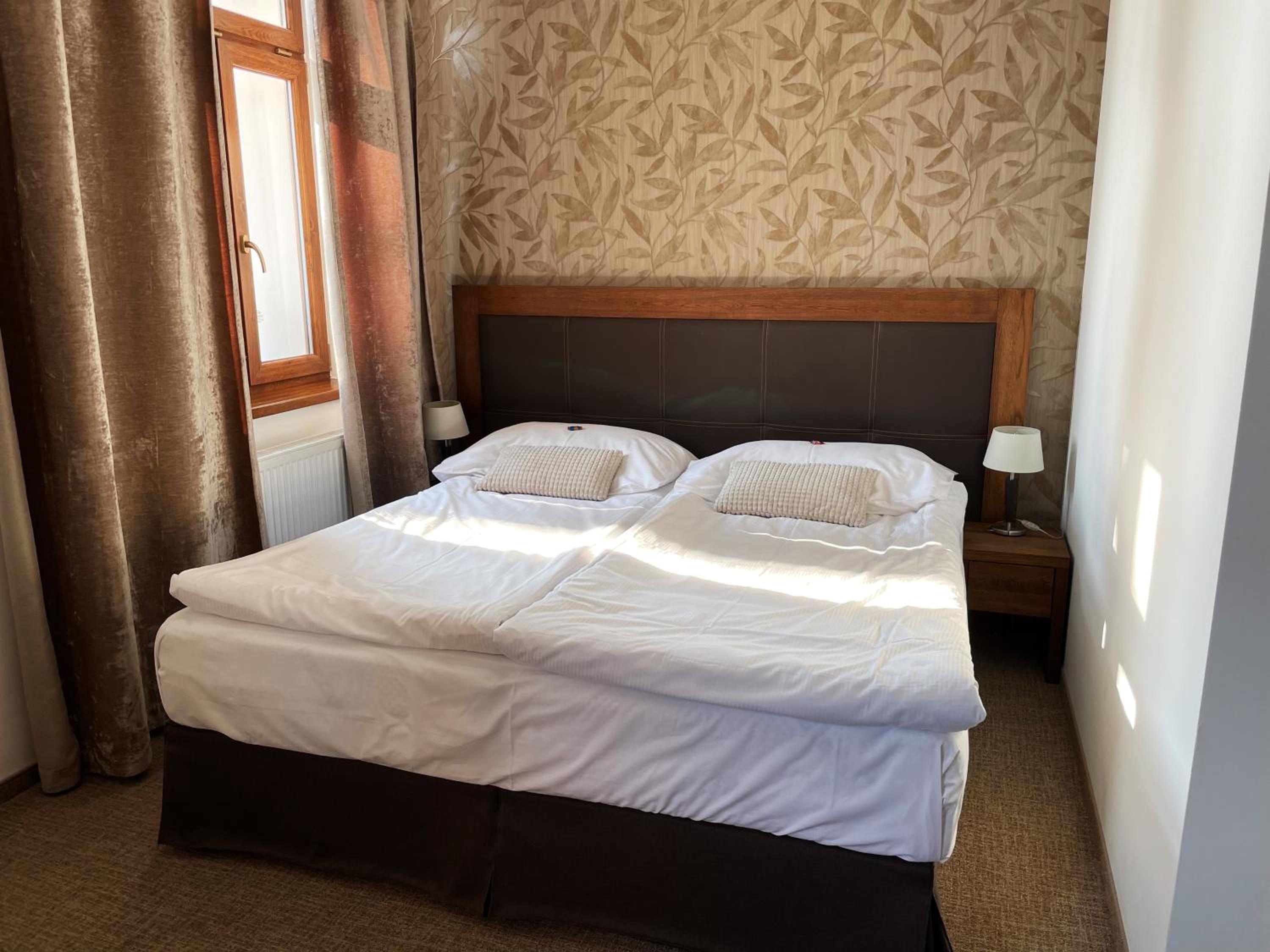 Standard Double or Twin Room photo 1