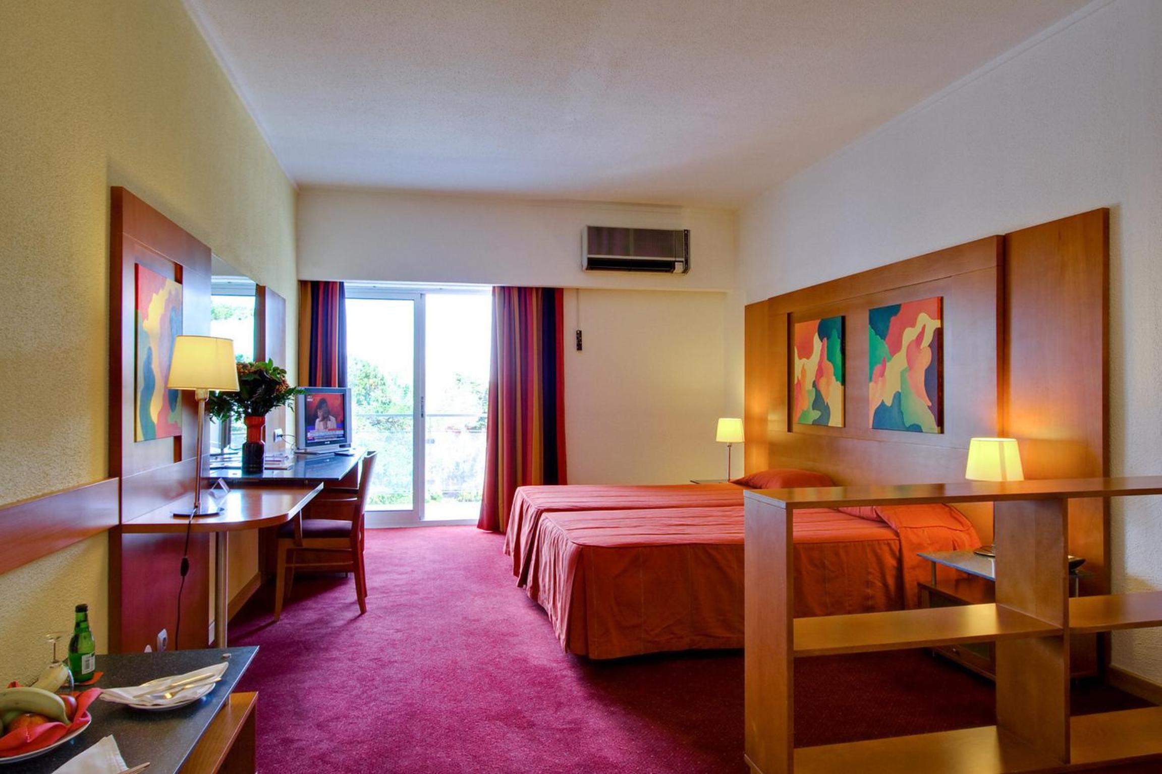 Standard Triple Room - Photo 14
