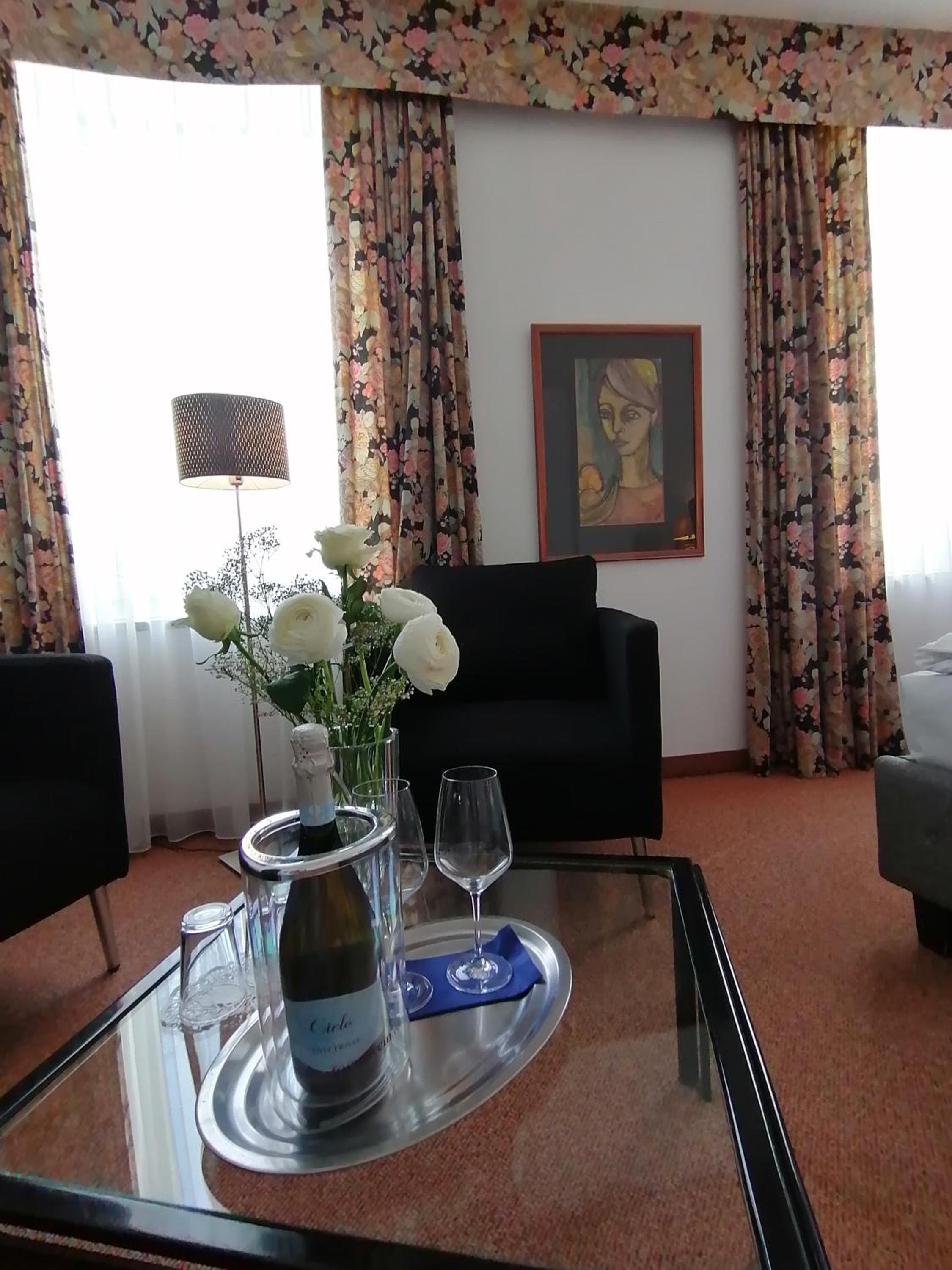 Double Room - Photo 2