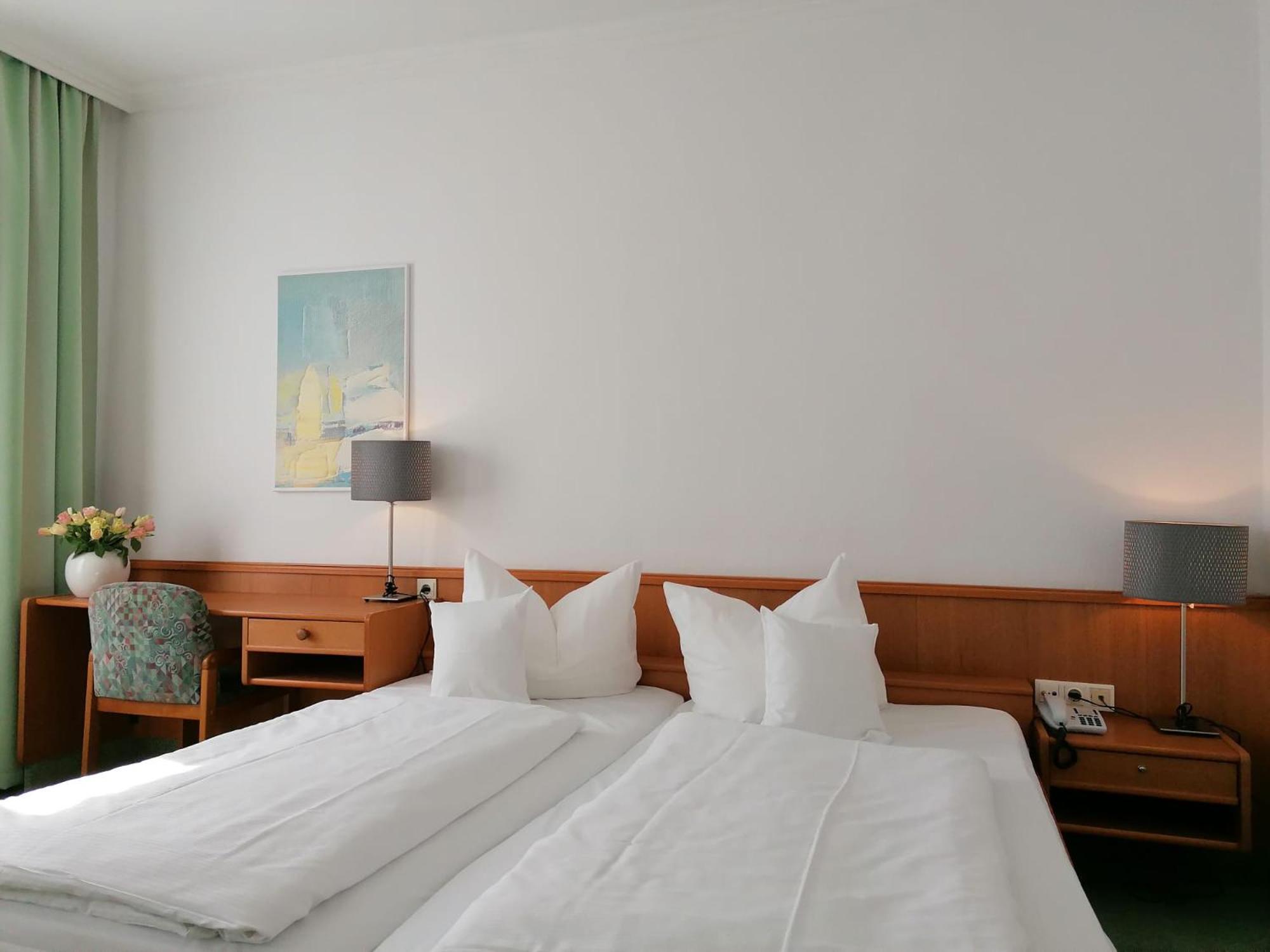 Basic Triple Room - Photo 8