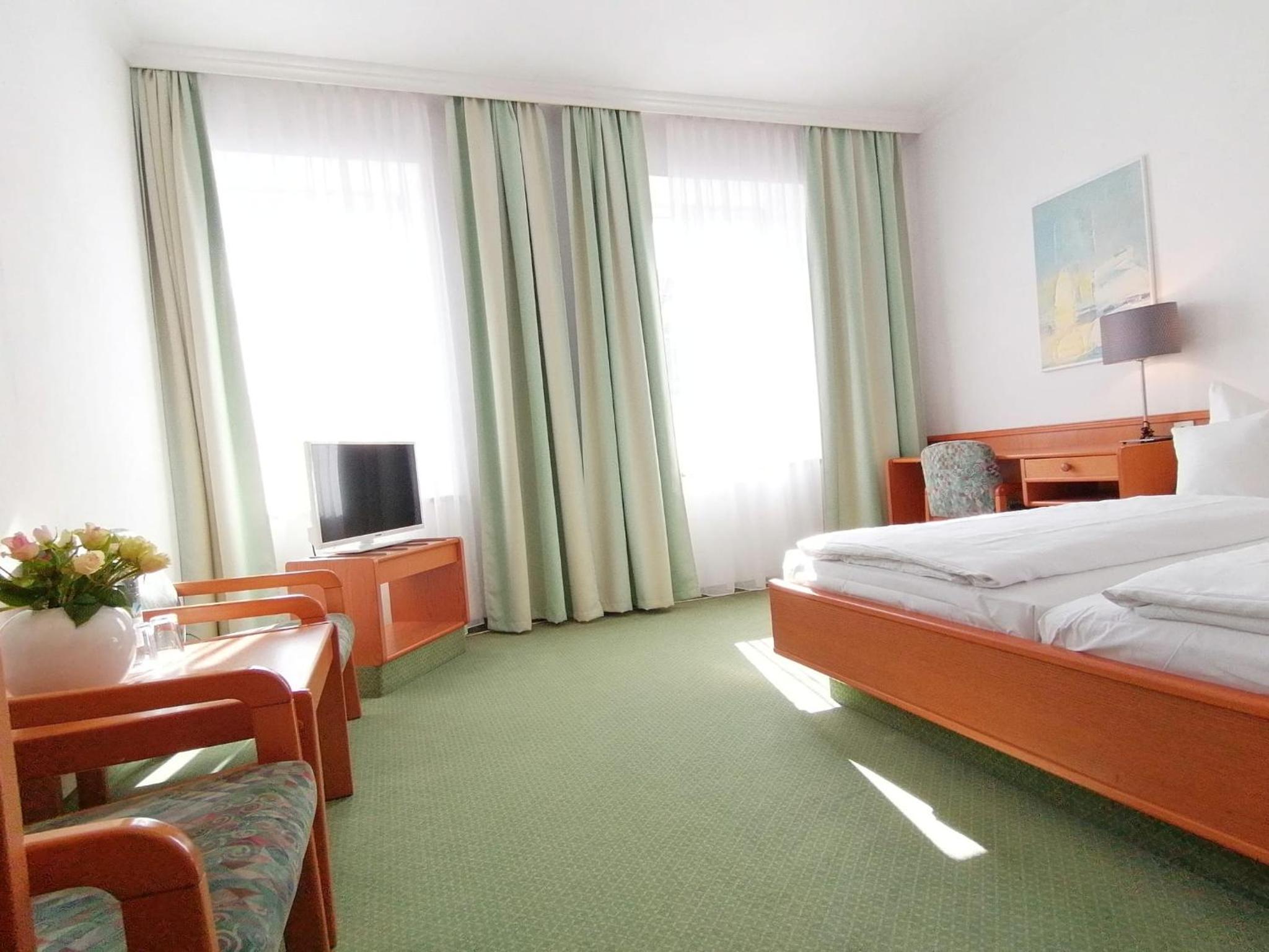 Basic Triple Room - Photo 1