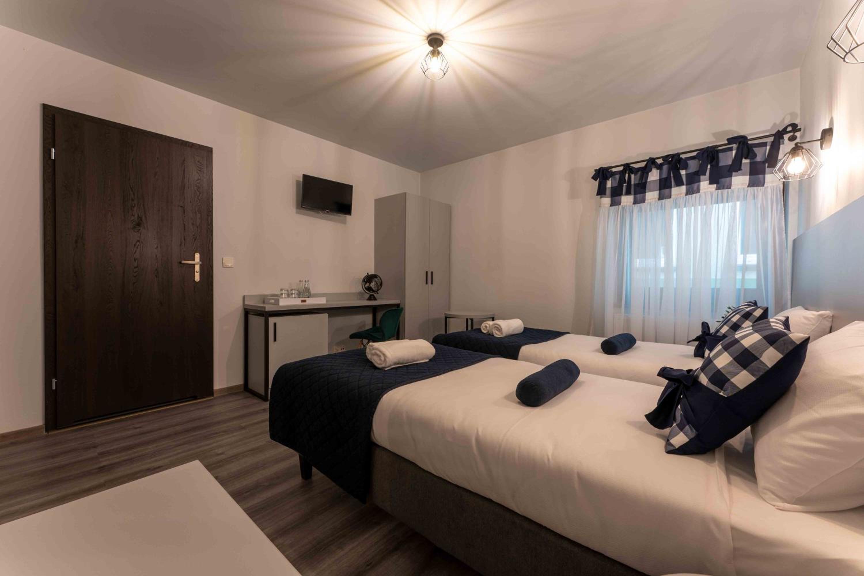 Small Double Room photo 2
