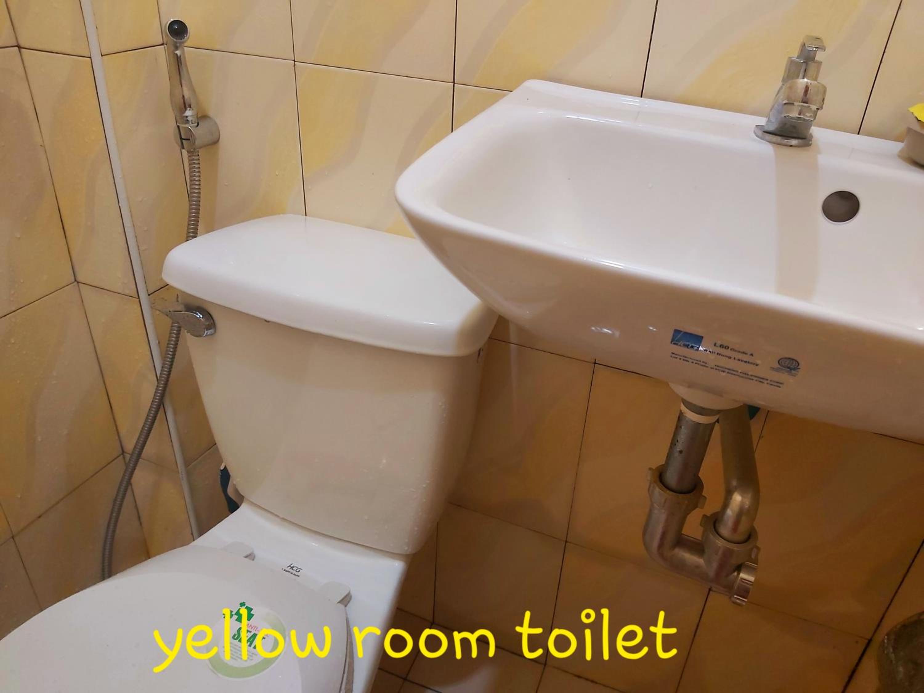Budget Double Room - Photo 3