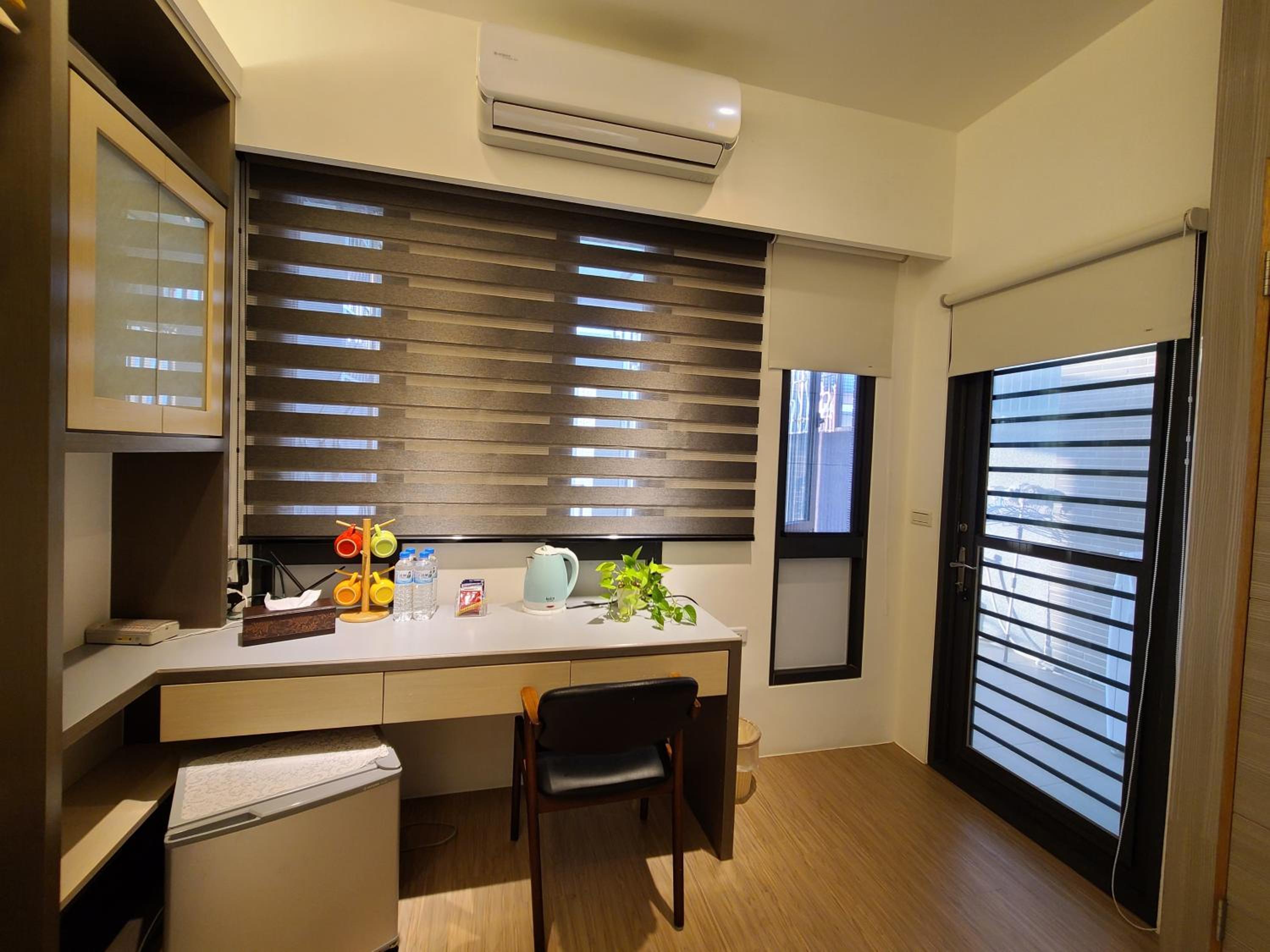 Deluxe Double Room with Two Double Beds photo 2