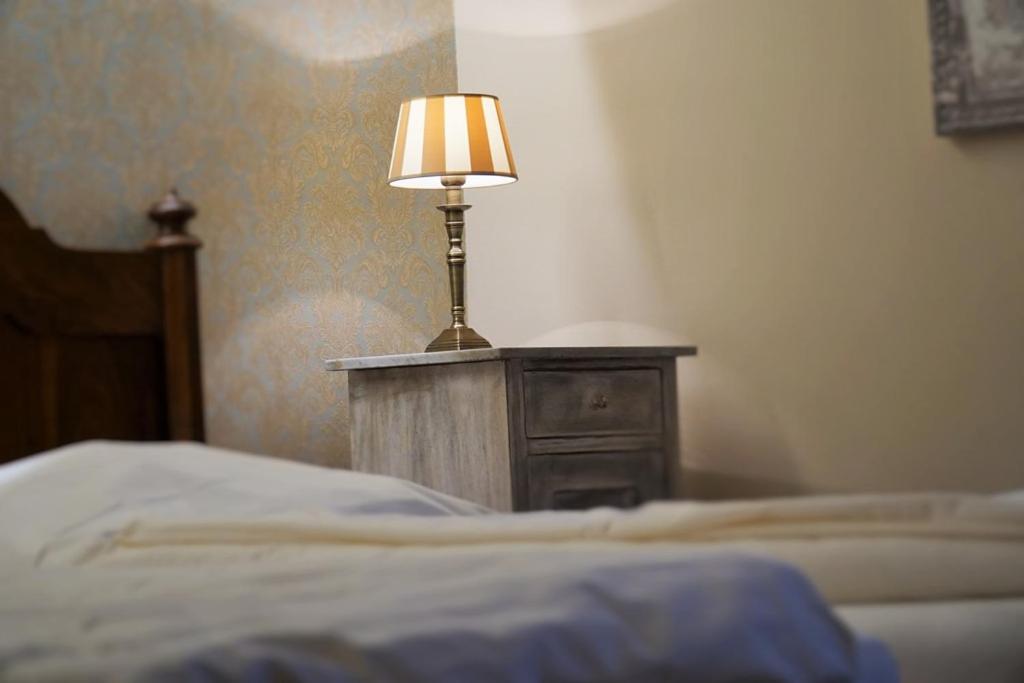 King Room with Two King Beds - Photo 2
