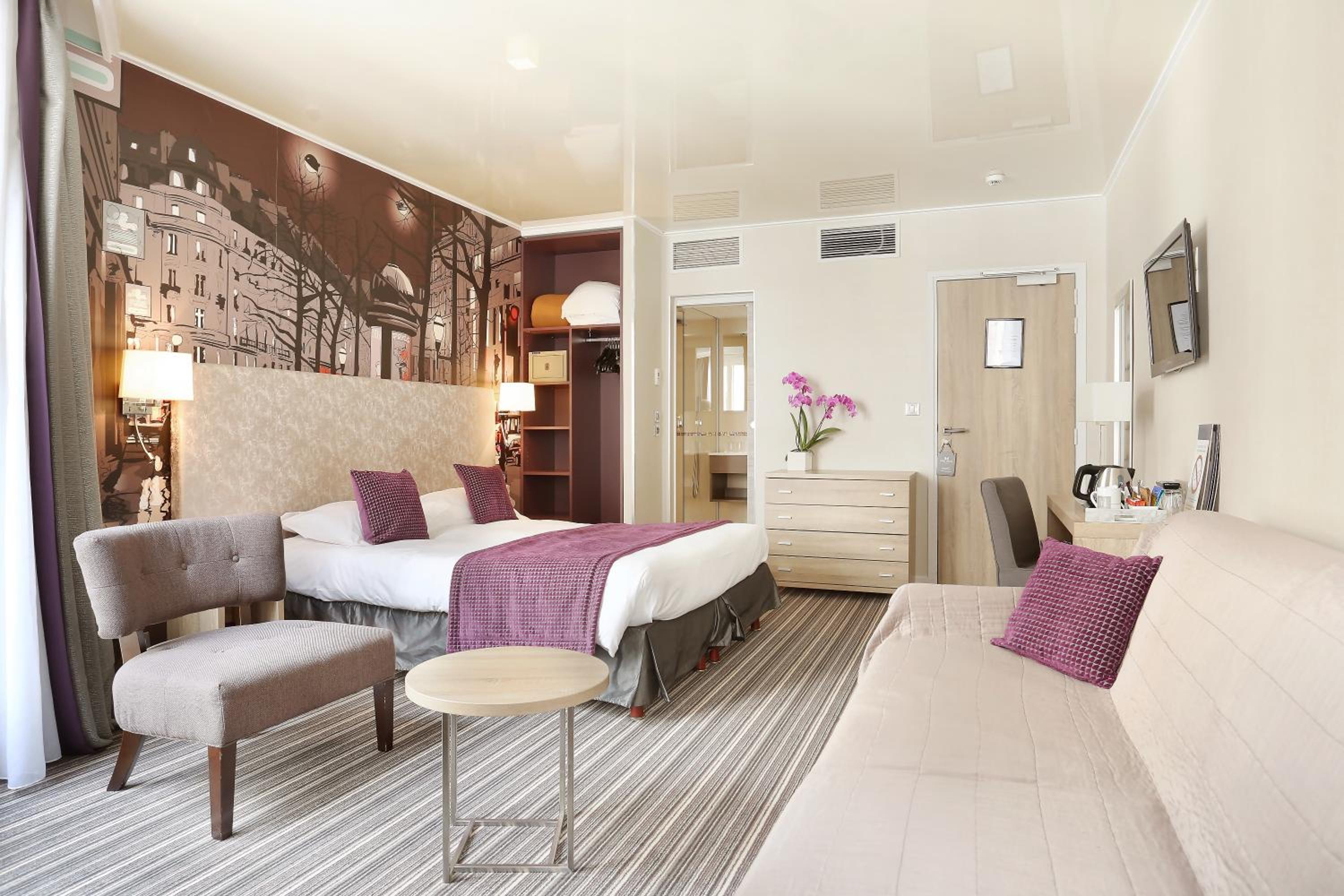Superior Triple Room Etoile