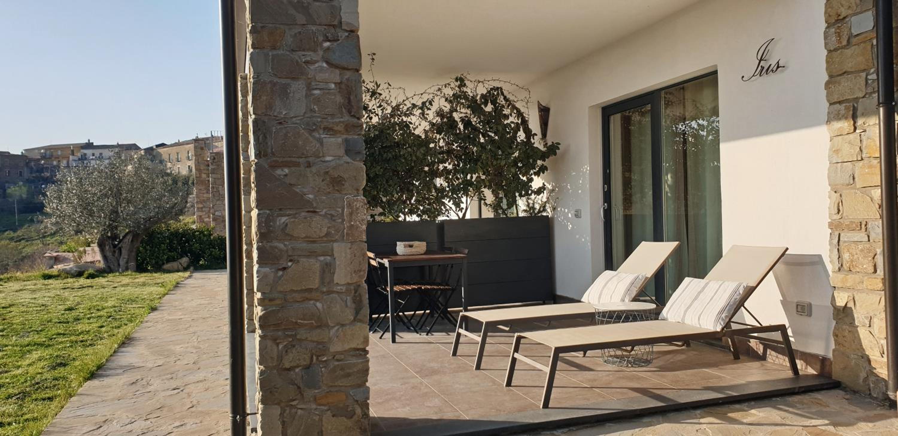Two-Bedroom Apartment with Sea View photo 2
