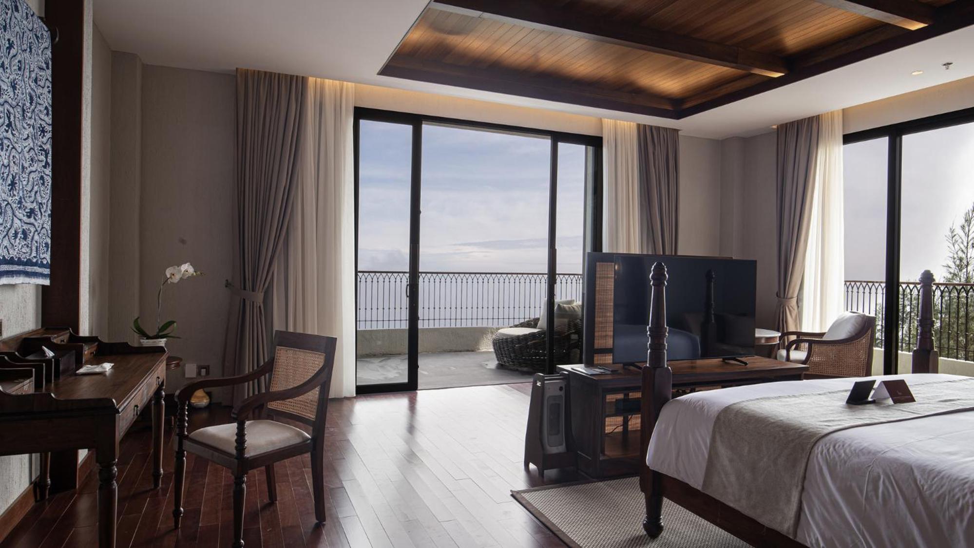 Platinum Suite