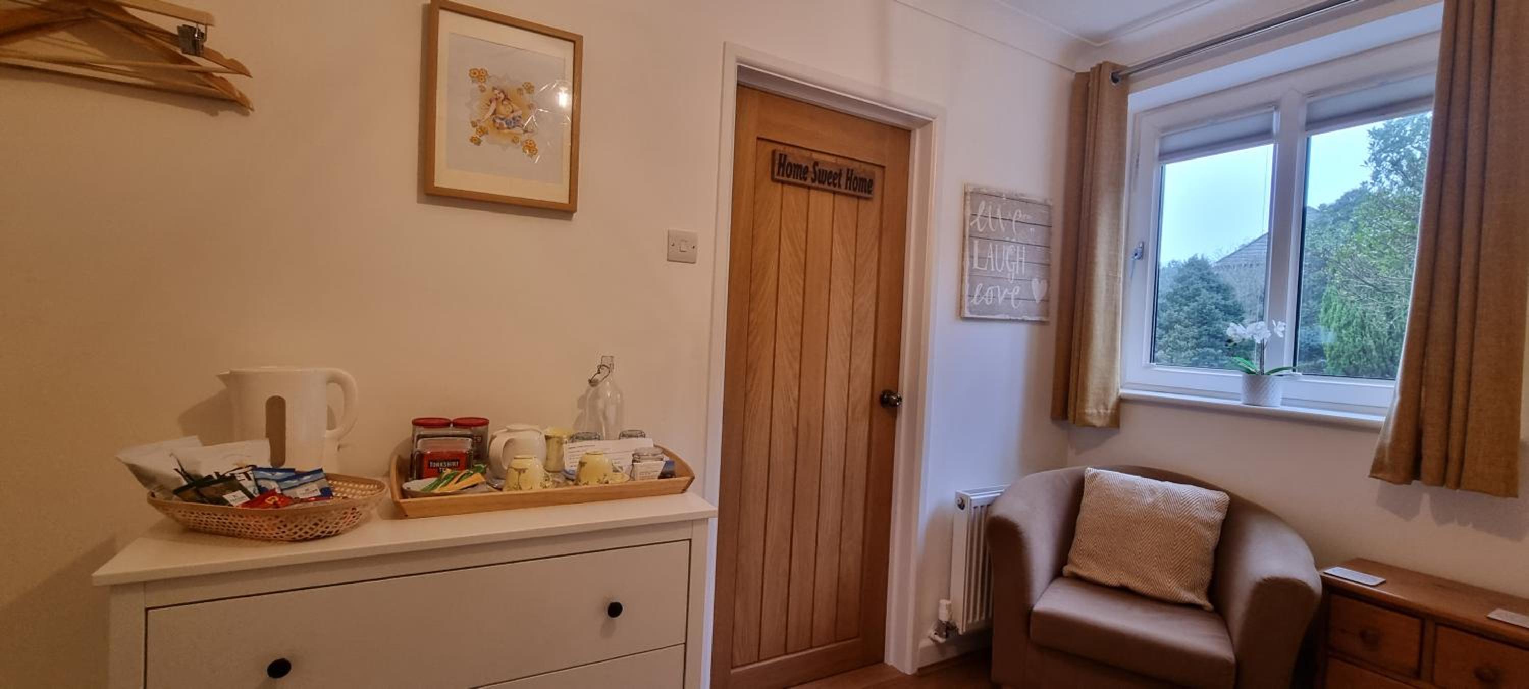 Twin Room with Garden View photo 3
