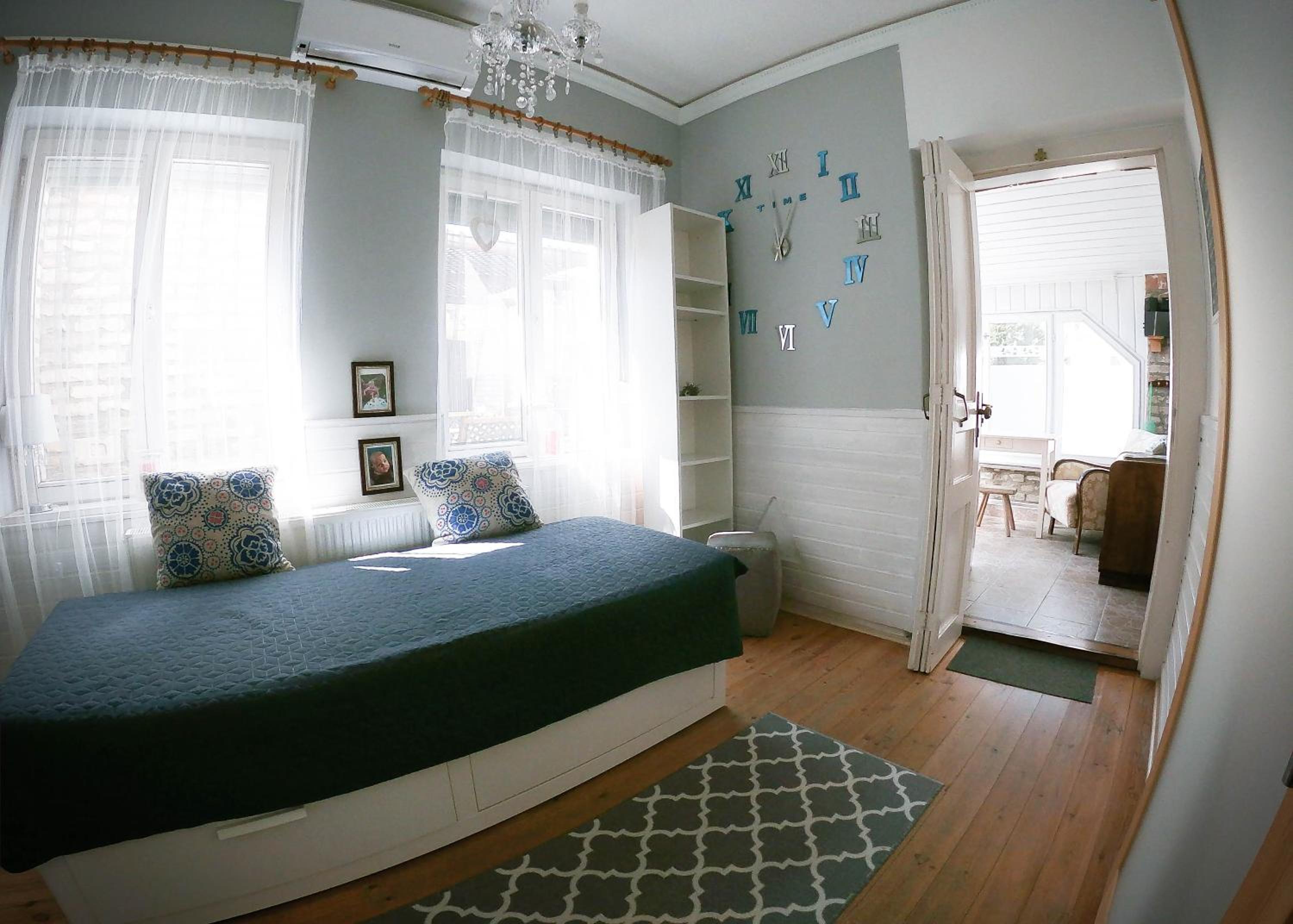 Two-Bedroom Apartment photo 3
