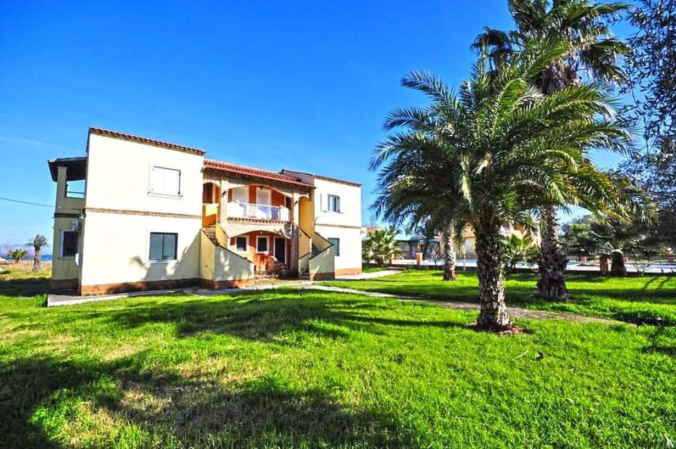 Apartment with Sea View - Photo 39