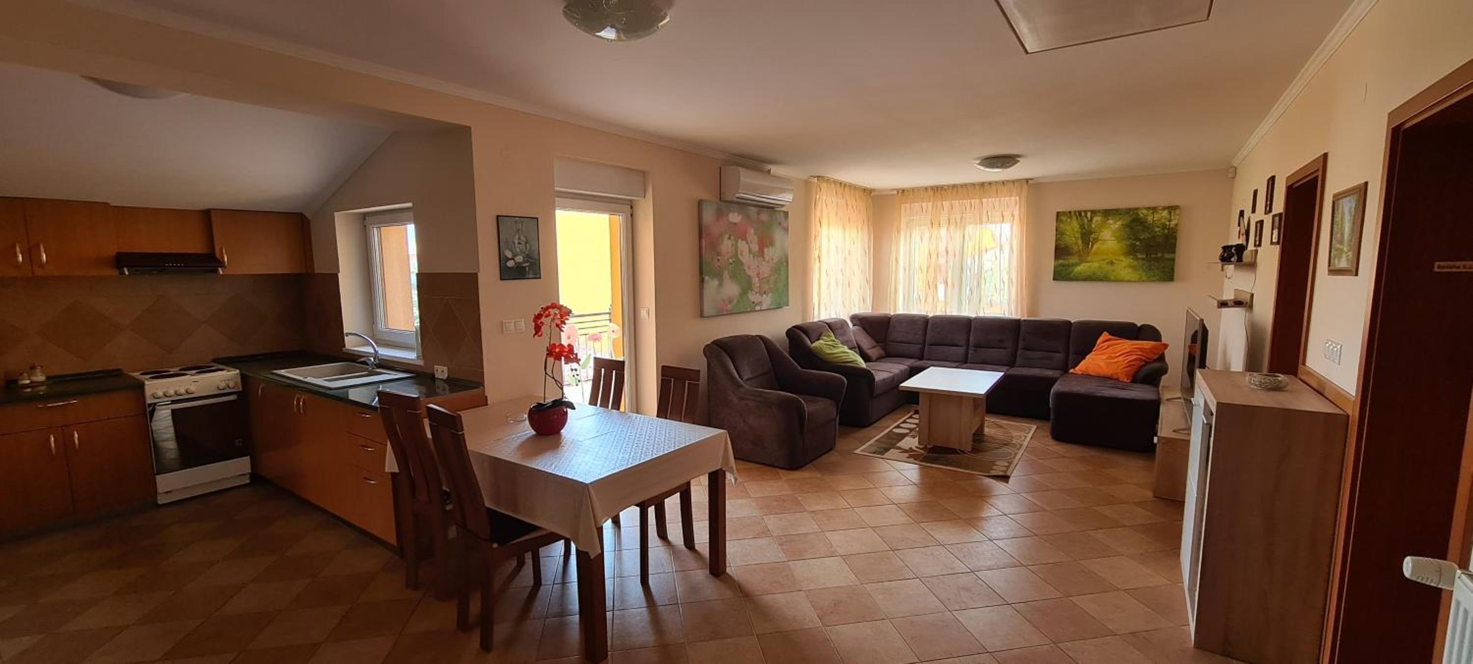 Family Suite with Balcony photo 2