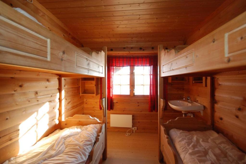Twin Room with Shared Bathroom
