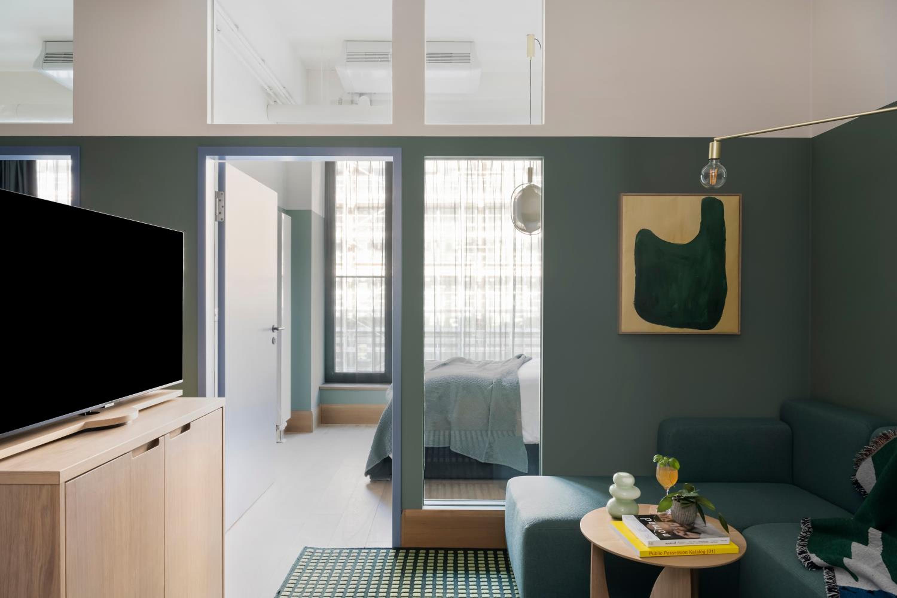 Two Bedroom Suite - Photo 2