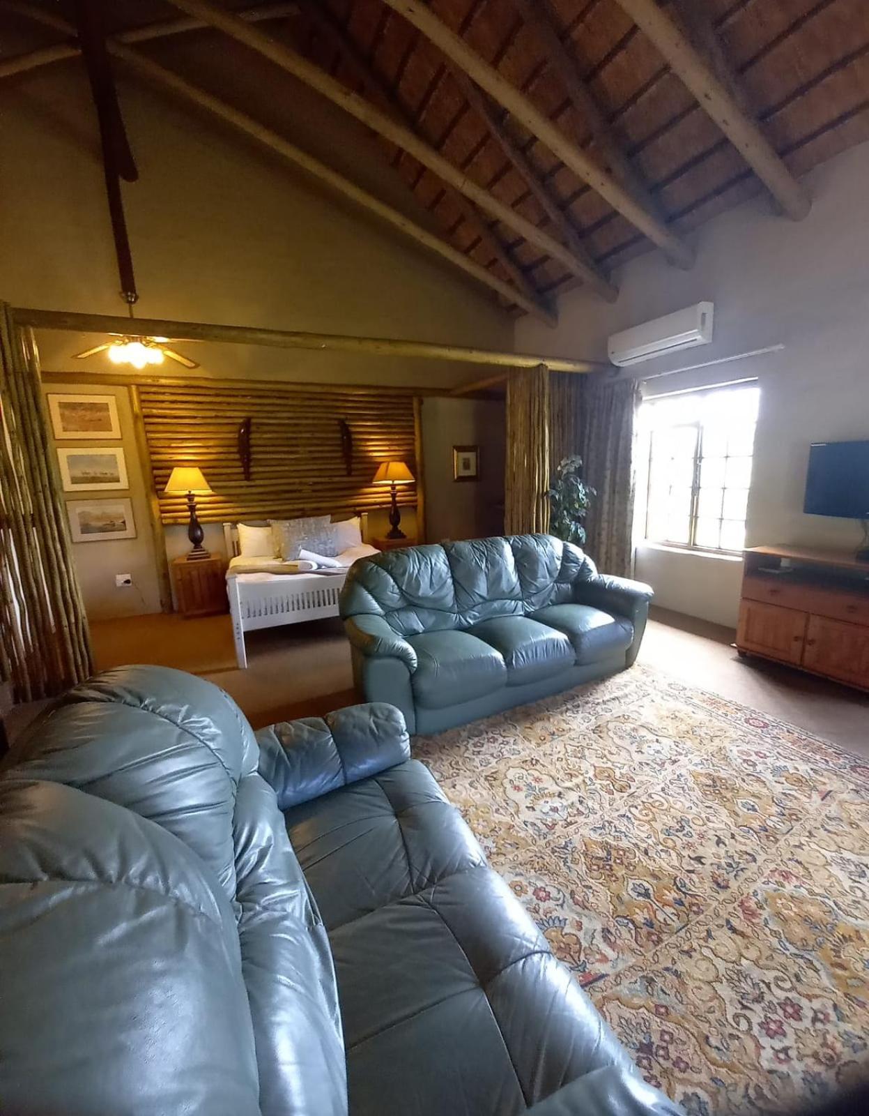 Double Room  - Photo 5