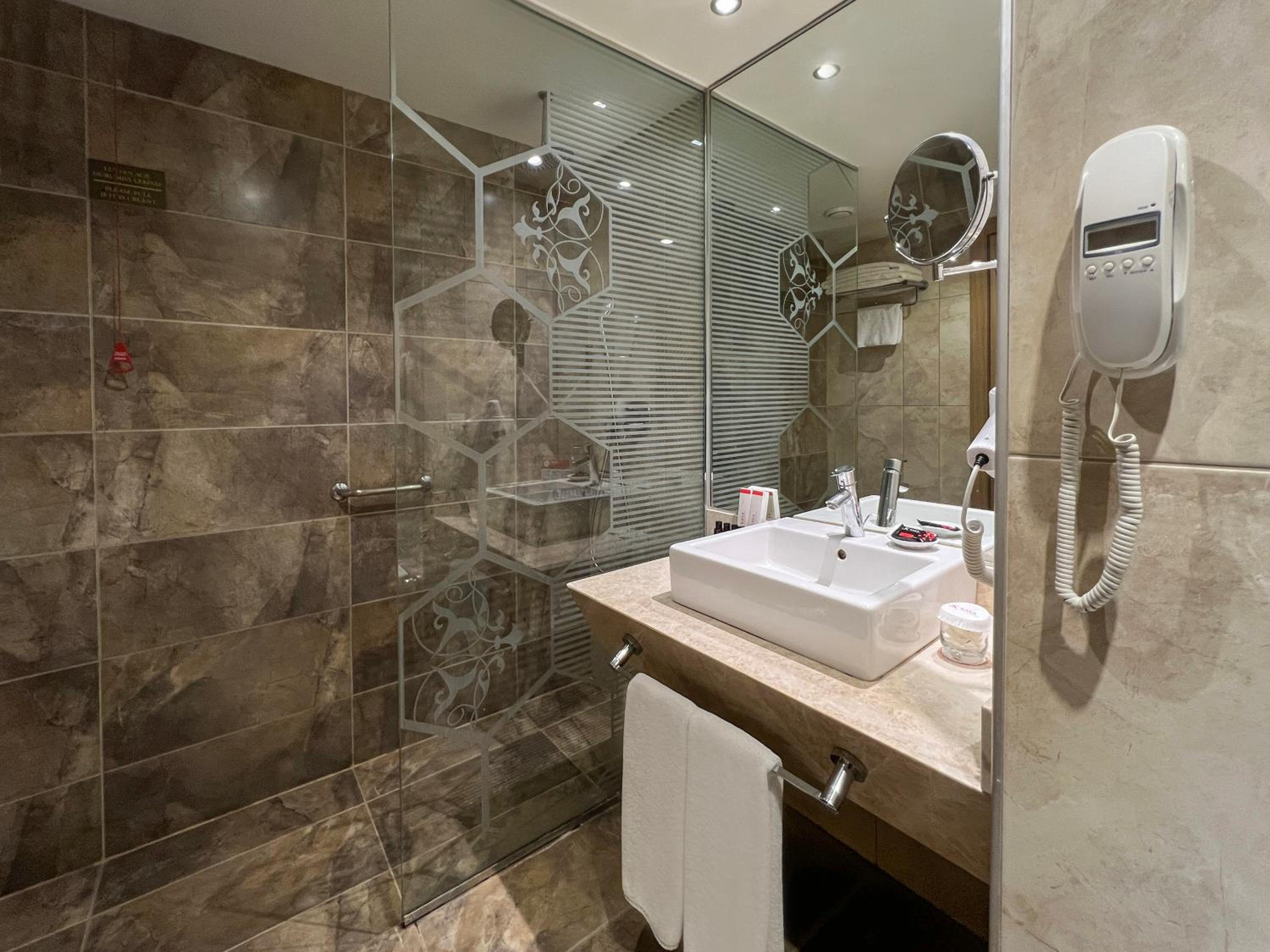 Junior Suite - Photo 3