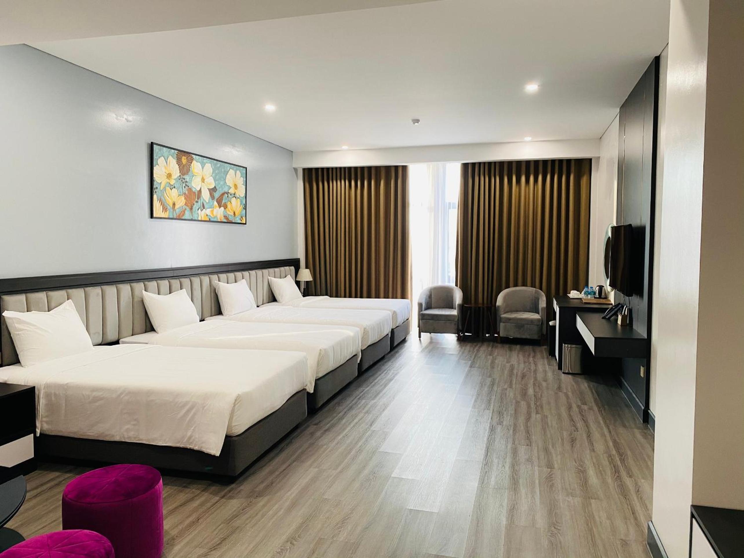 Economy Quadruple Room photo 2