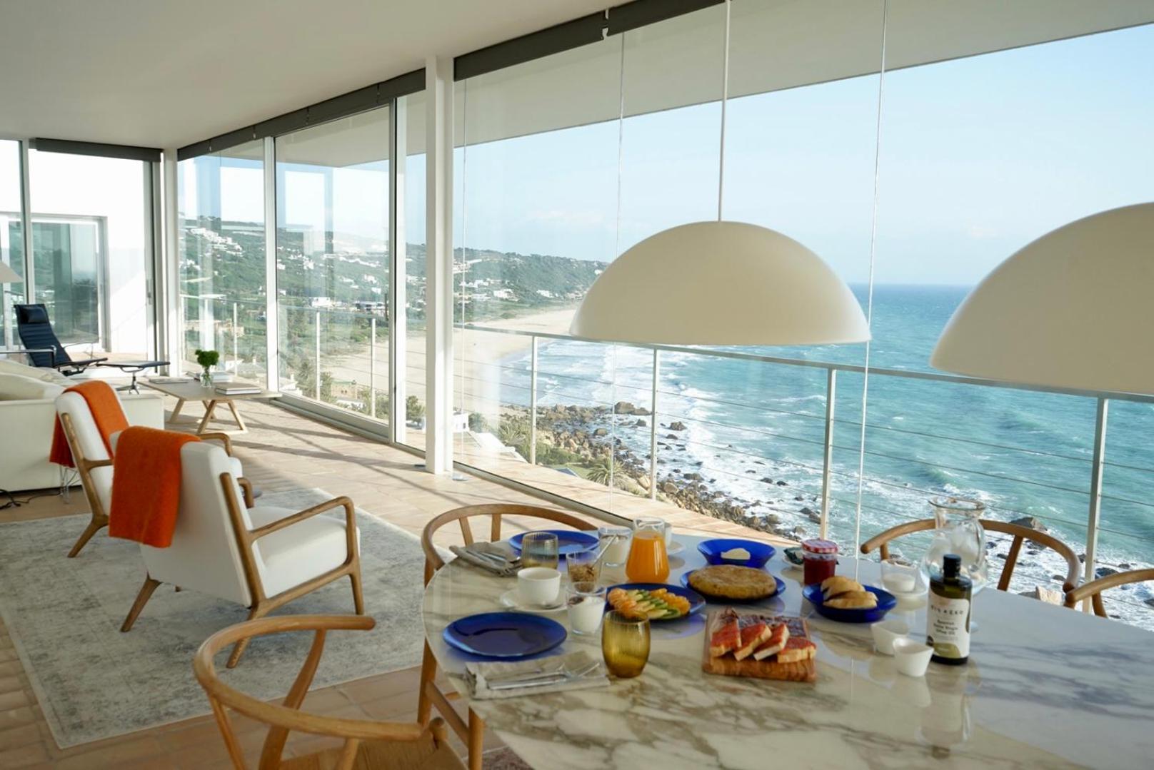 Family Room with Sea View photo 2