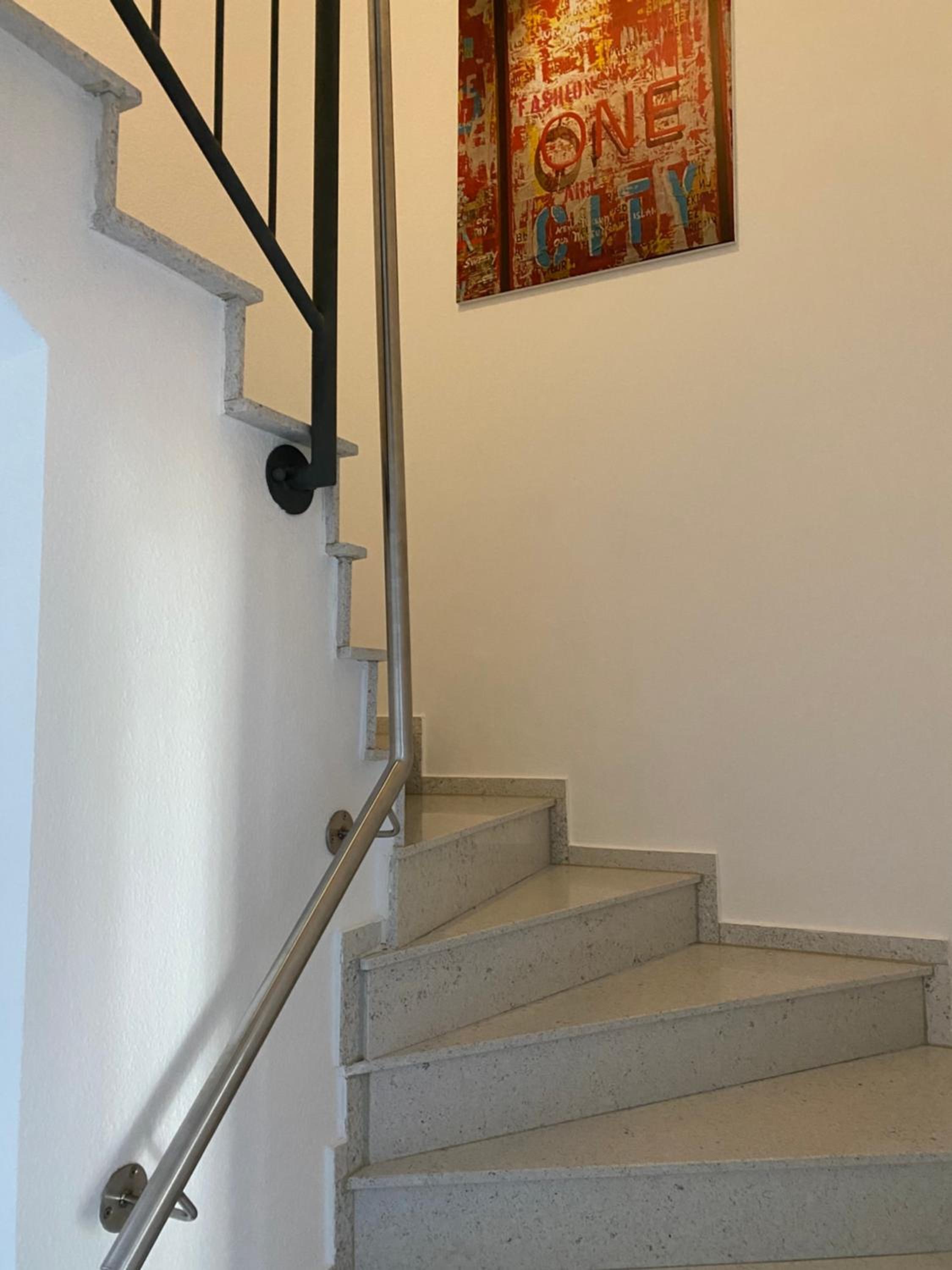 Three-Bedroom House photo 2