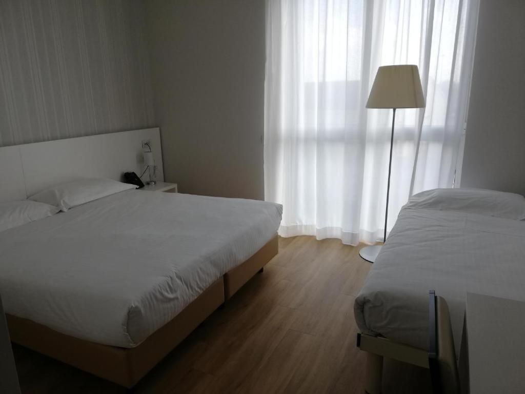 Triple Room - Photo 1