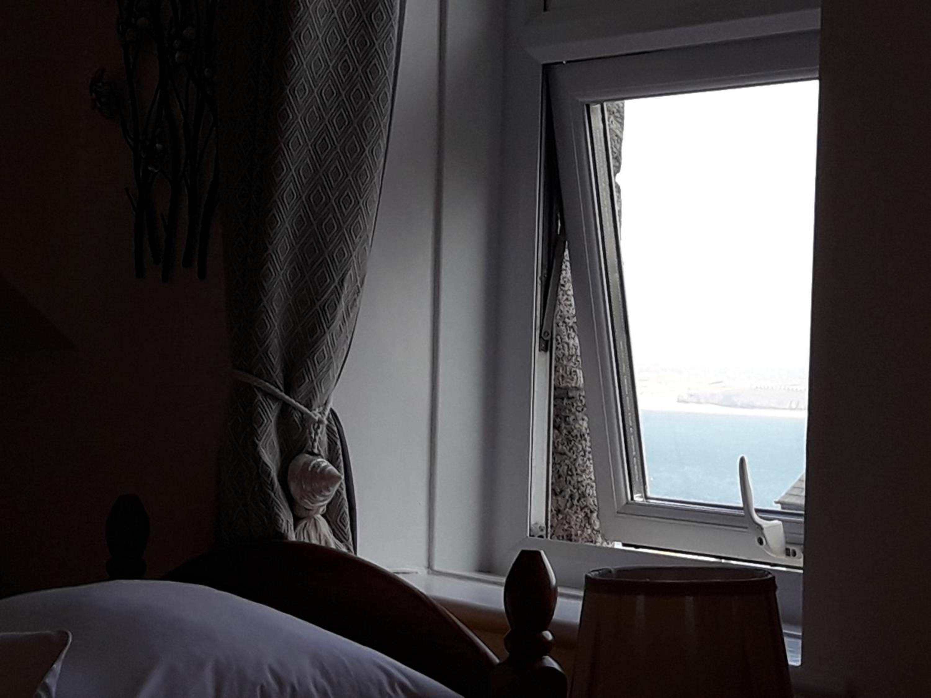 Superior Twin Room photo 2