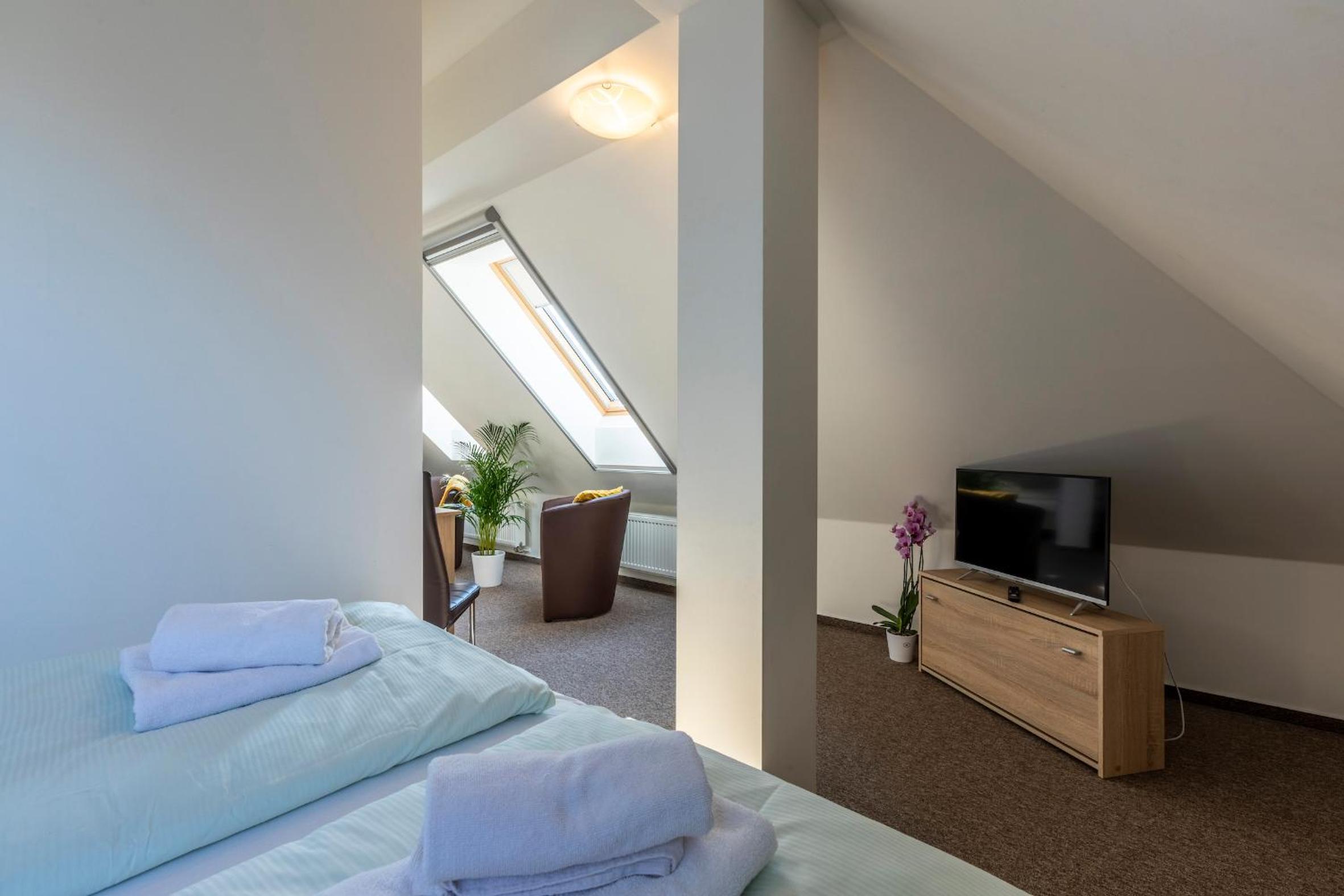 Quadruple Room with Bathroom photo 3