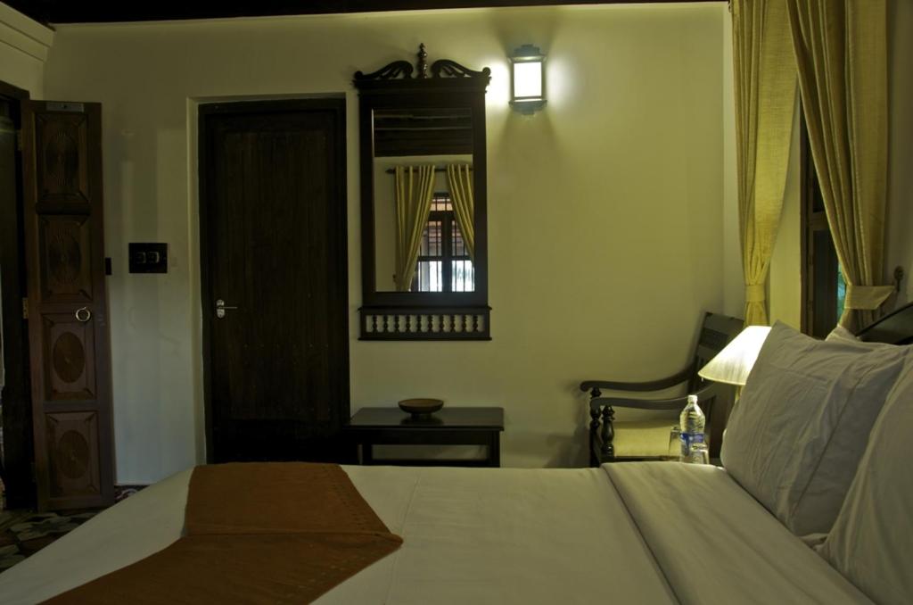 Small Double Room photo 2