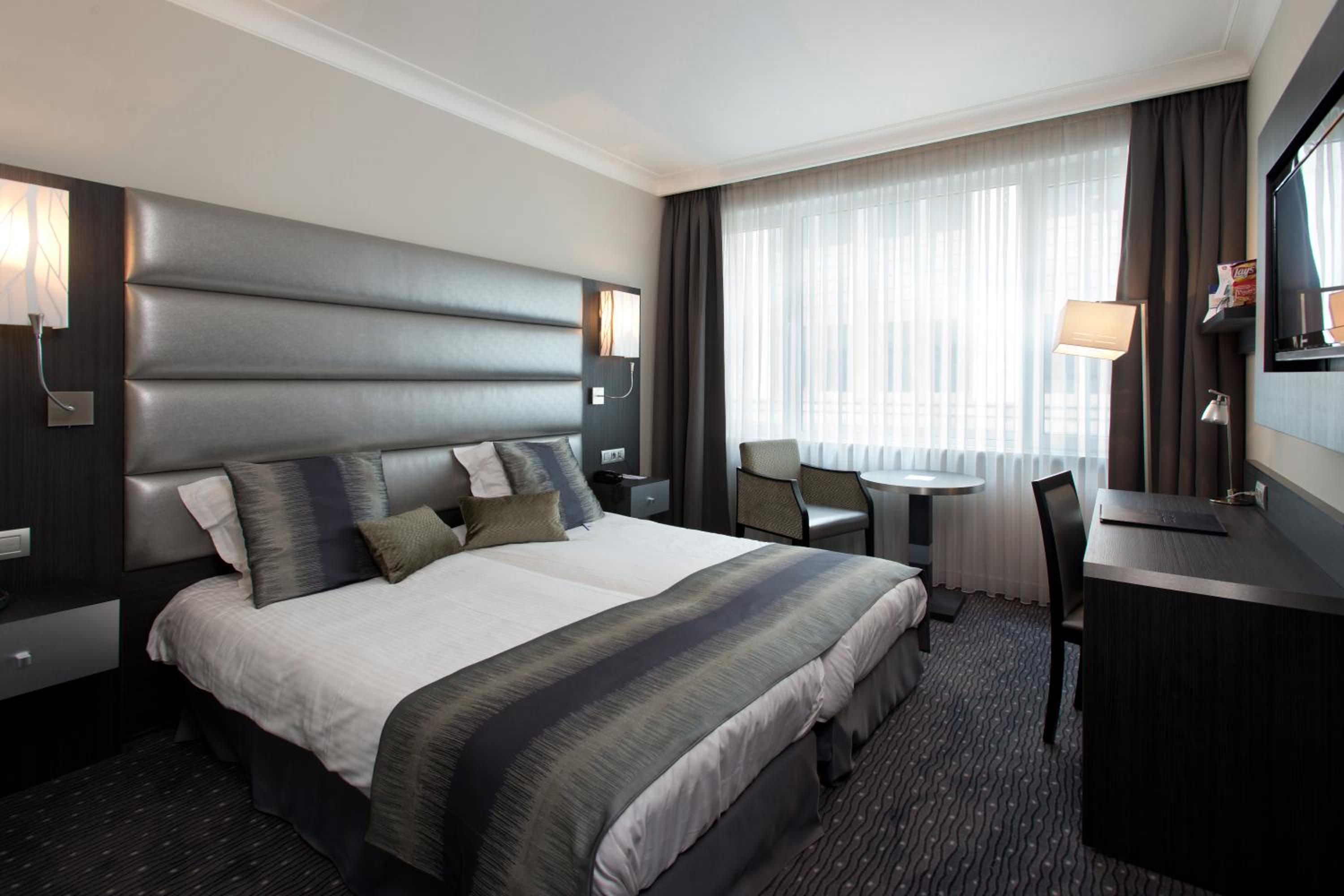 Standard Twin Room - Photo 1
