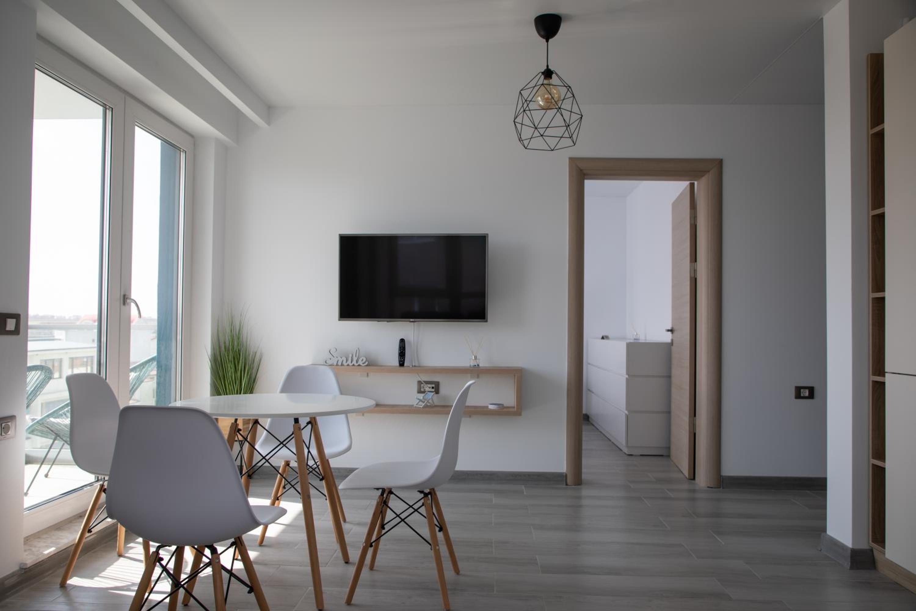 Two-Bedroom Apartment - Photo 32